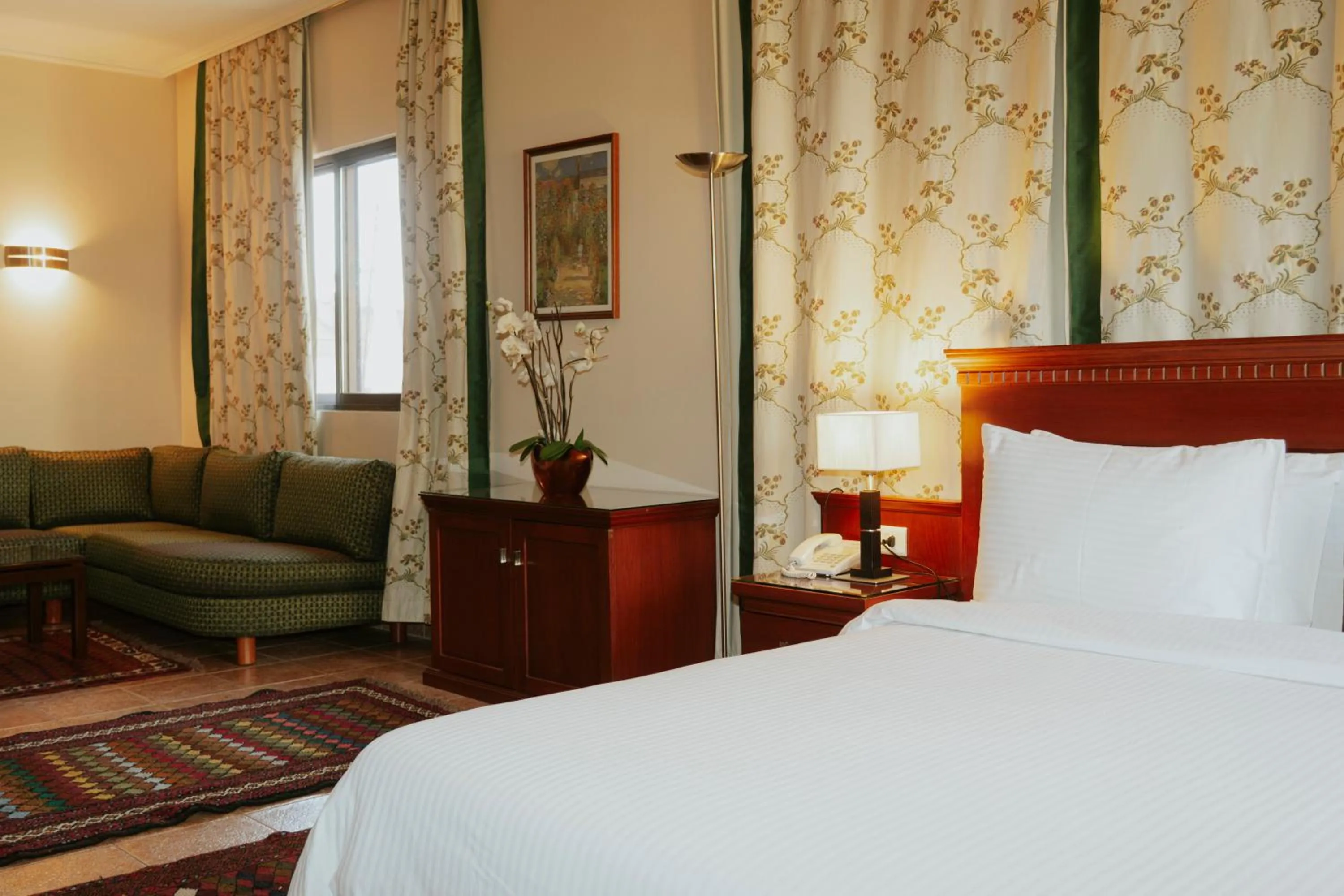 Bed in Le Cedrus Hotel