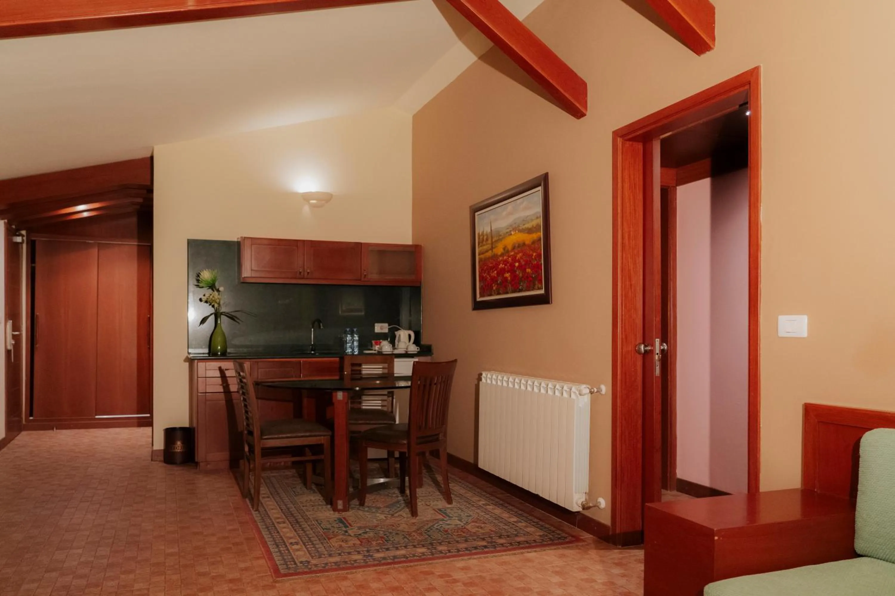 Coffee/tea facilities in Le Cedrus Hotel