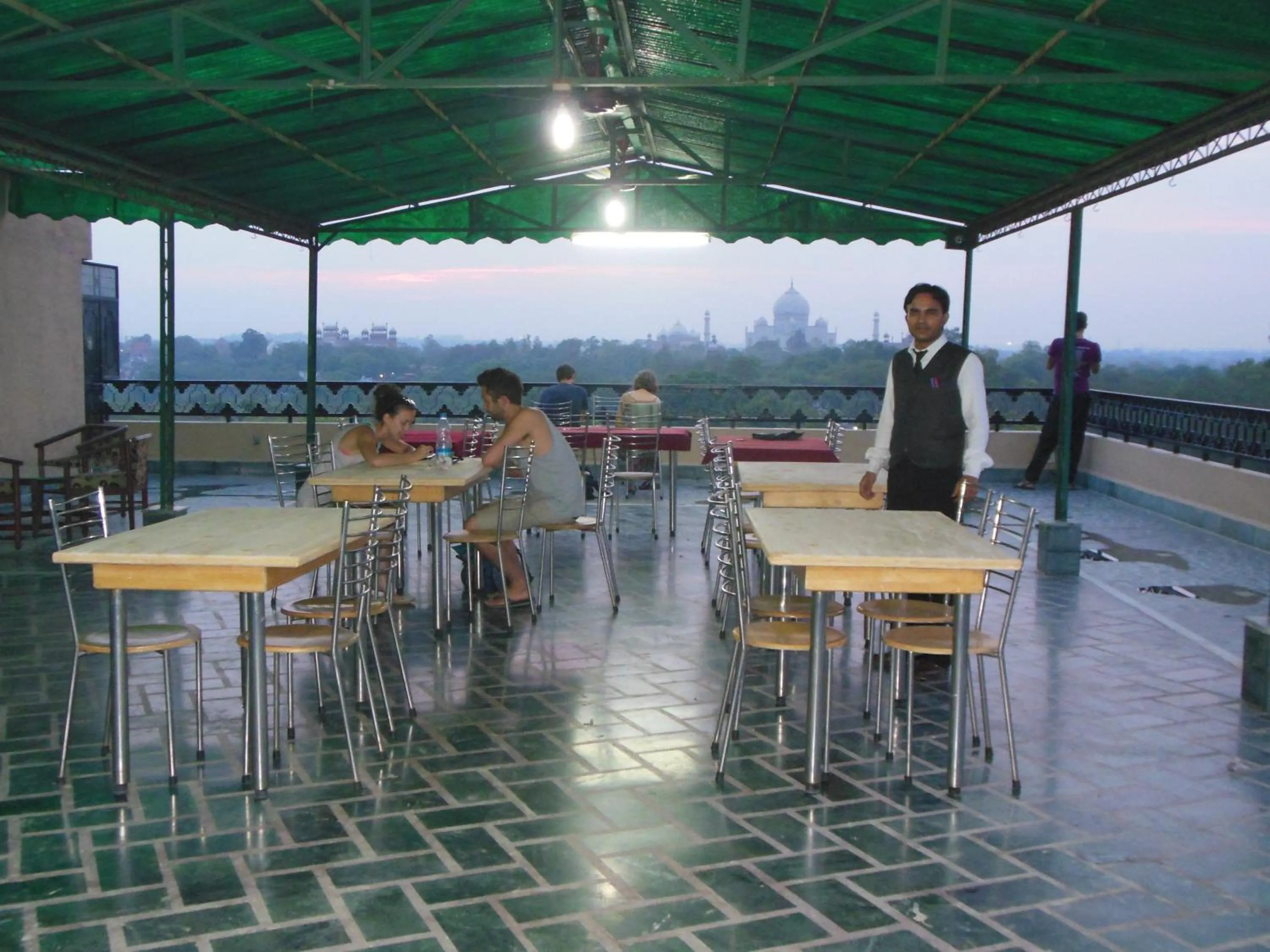 Dining area in Hotel Taj Plaza, VIP Road, Agra