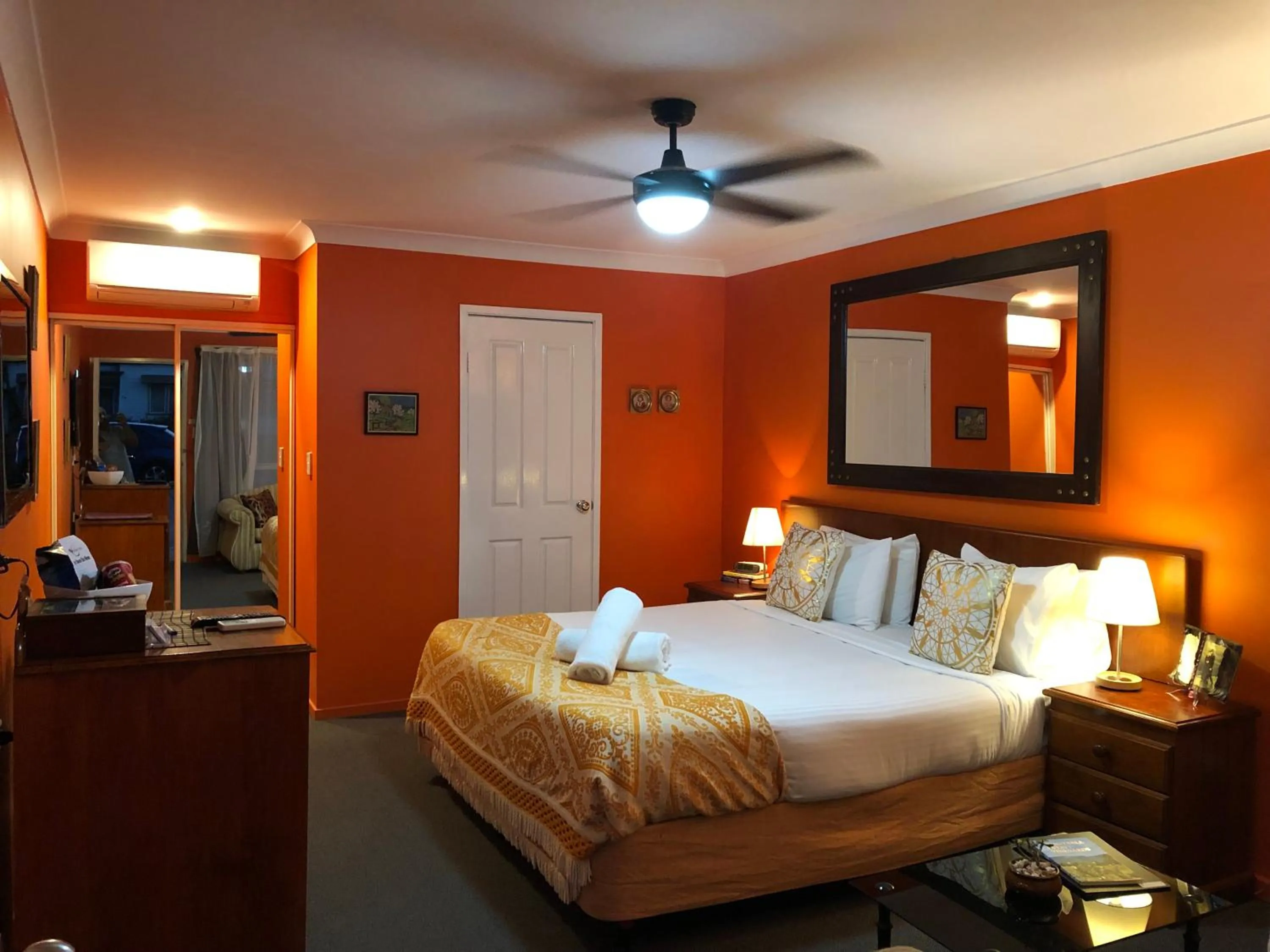 Bed in Aussie Rest Motel