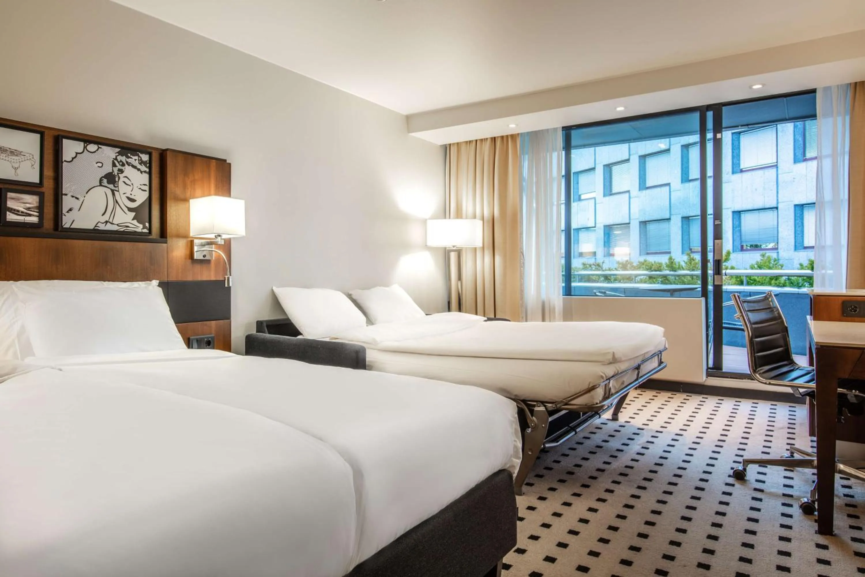 Bedroom, Bed in Radisson Blu Scandinavia Hotel, Oslo