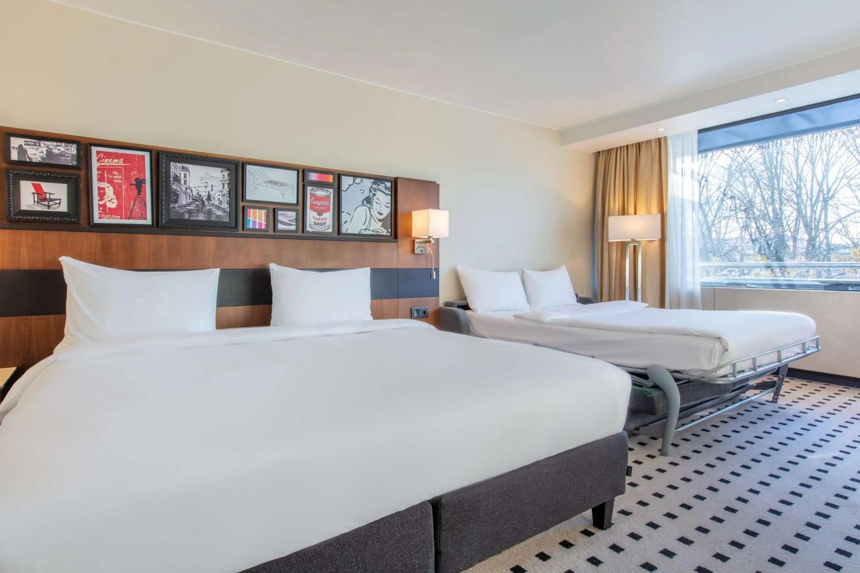 Bedroom, Bed in Radisson Blu Scandinavia Hotel, Oslo