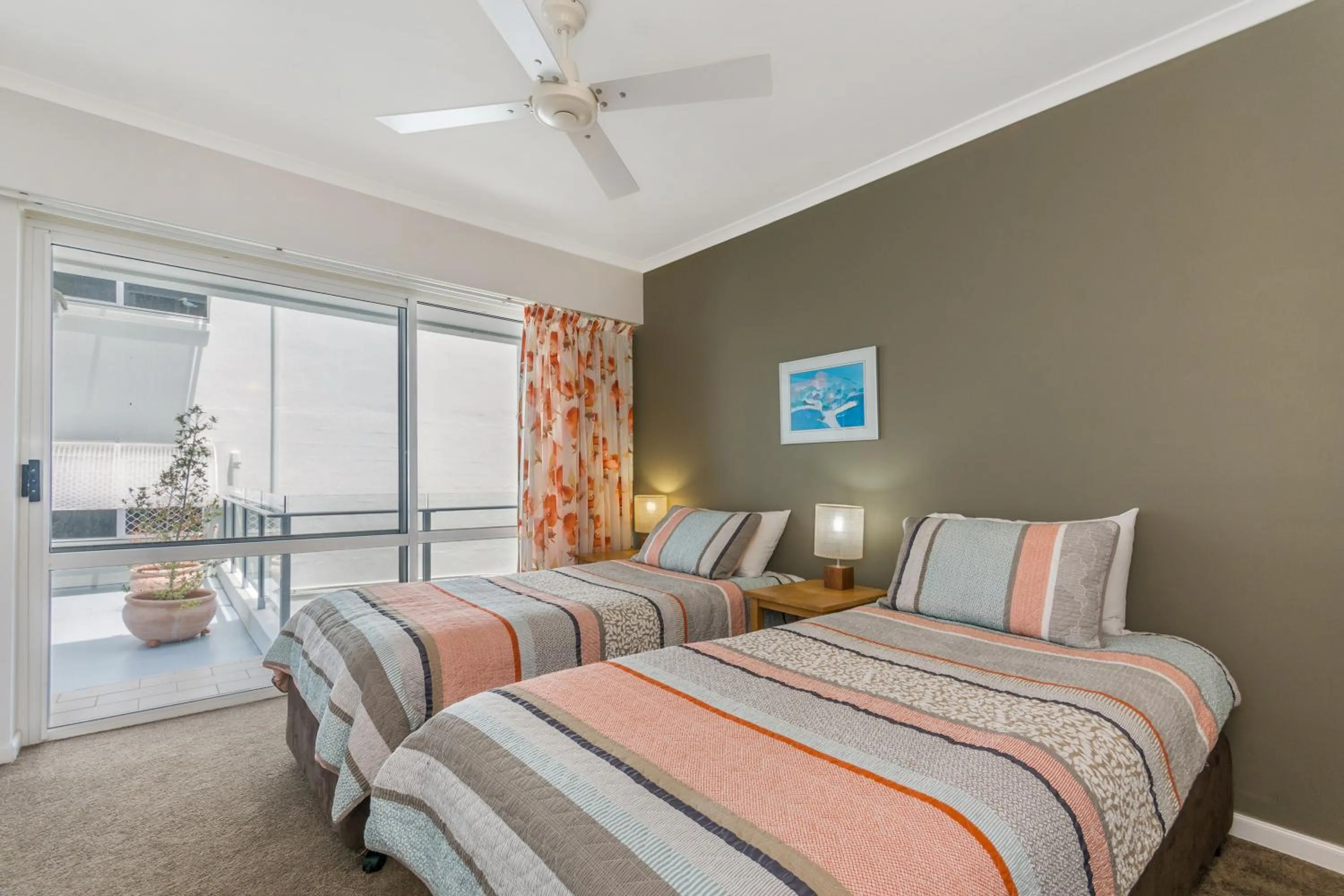 Bedroom, Bed in Bali Hai Apartments Noosa