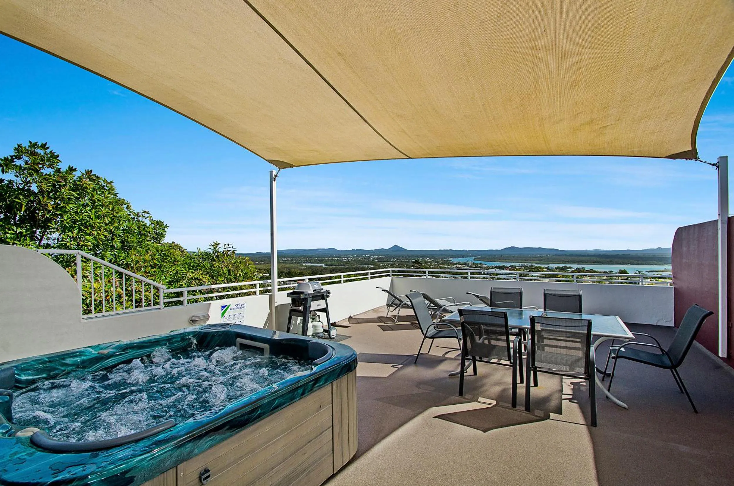 Hot Spring Bath in Bali Hai Apartments Noosa