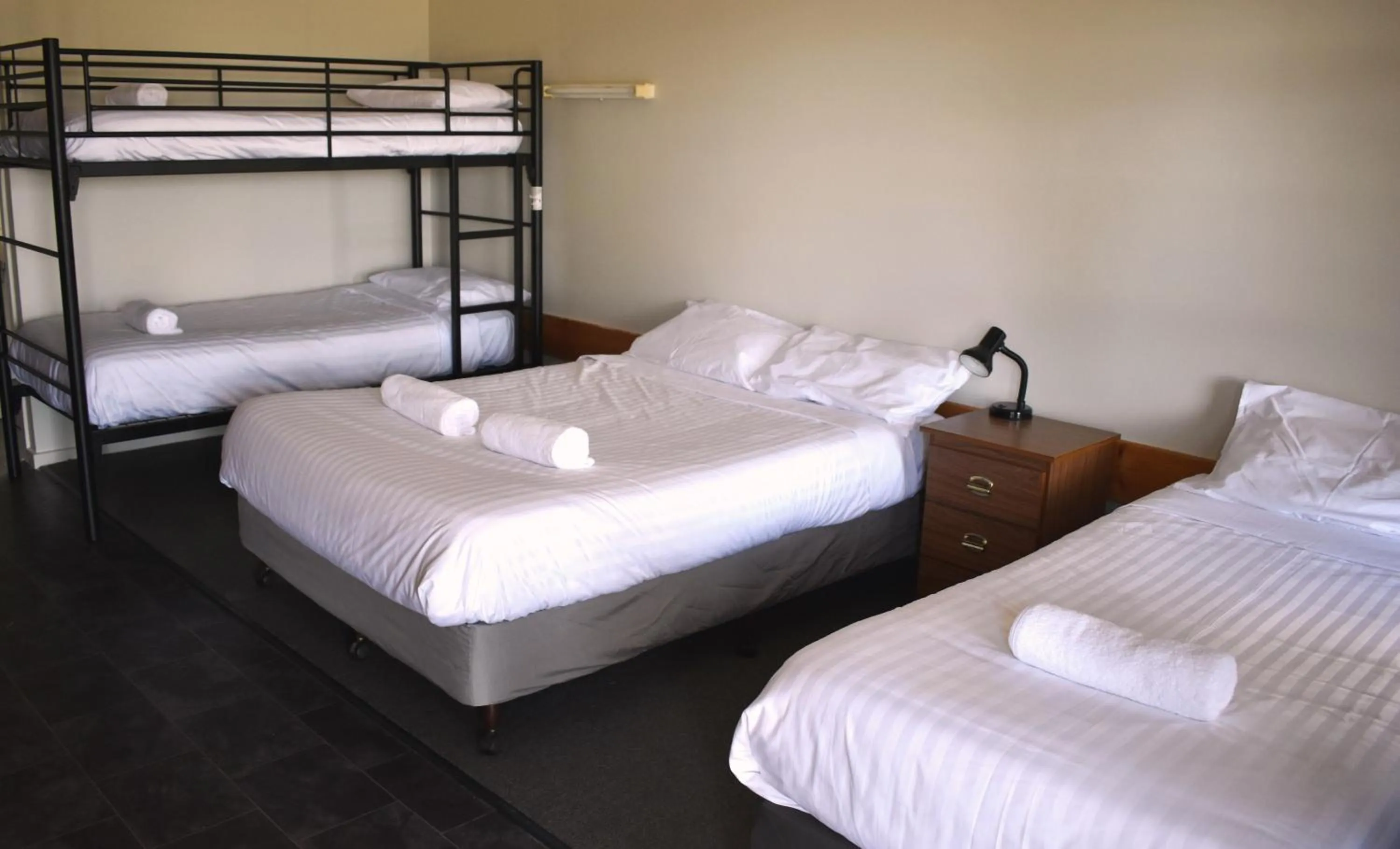 Bed in Port Albert Motel