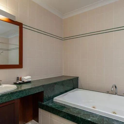 Bathroom in Harrigan's Hunter Valley