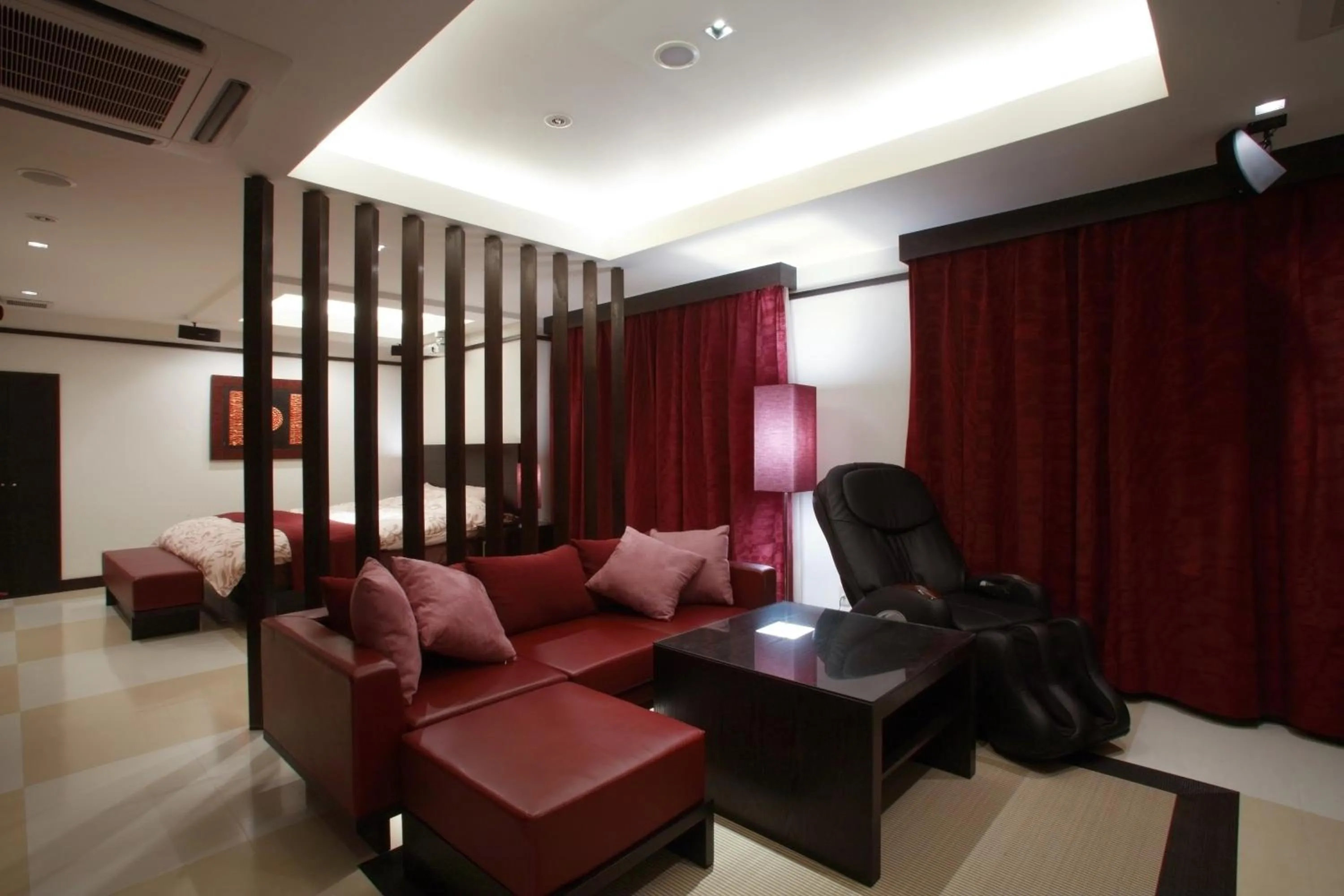 Photo of the whole room in Hotel Water Gate Tokuyama adult only