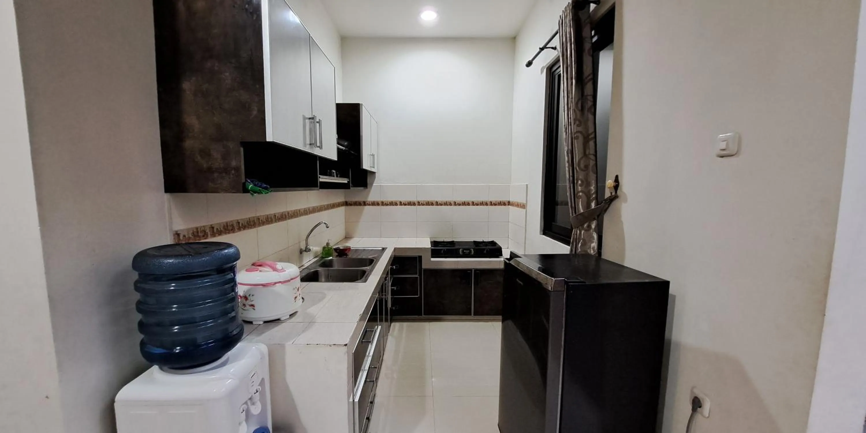 kitchen in Villa Zam Zam Puncak