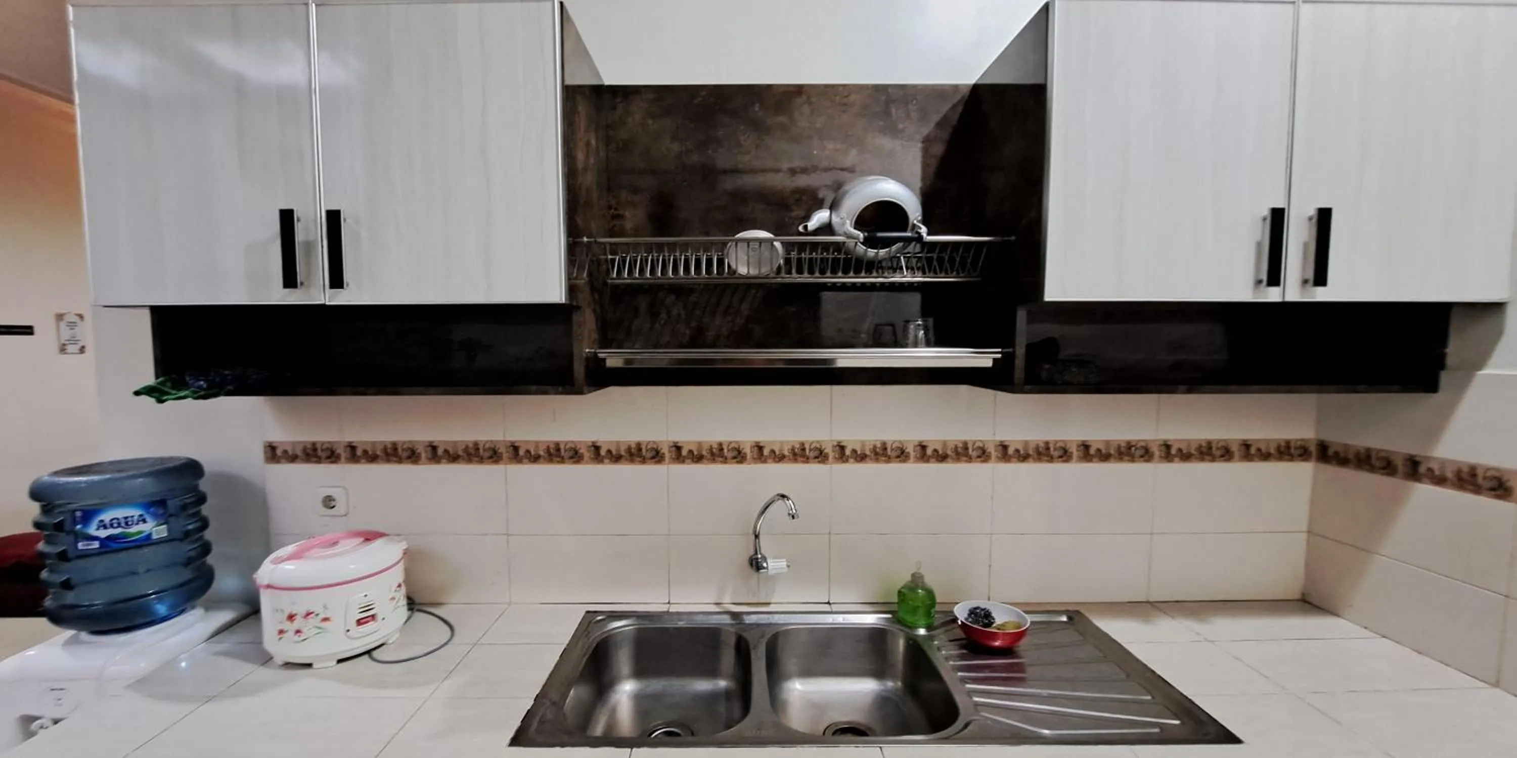 kitchen in Villa Zam Zam Puncak