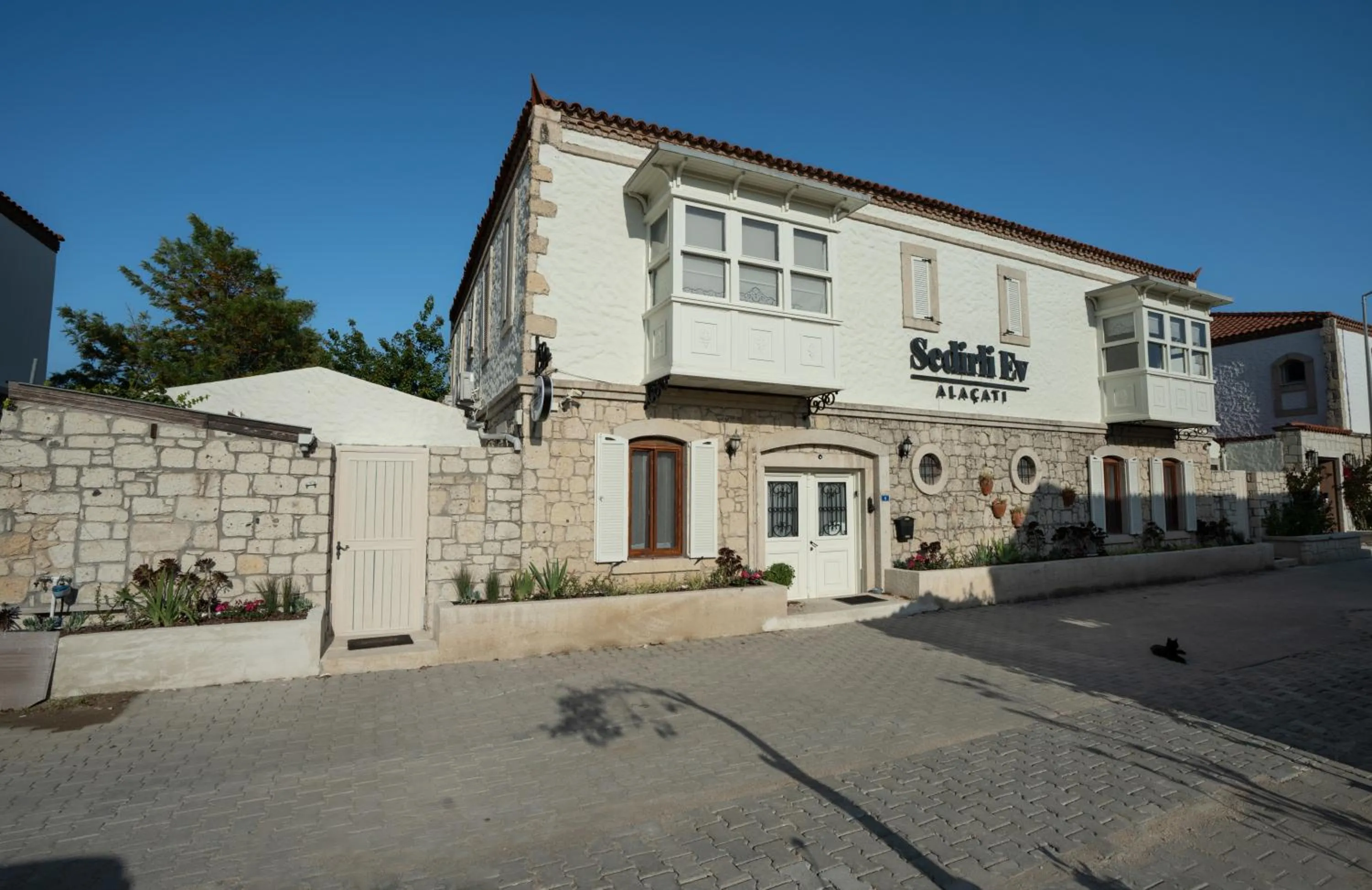 Property building in Sedirli Ev