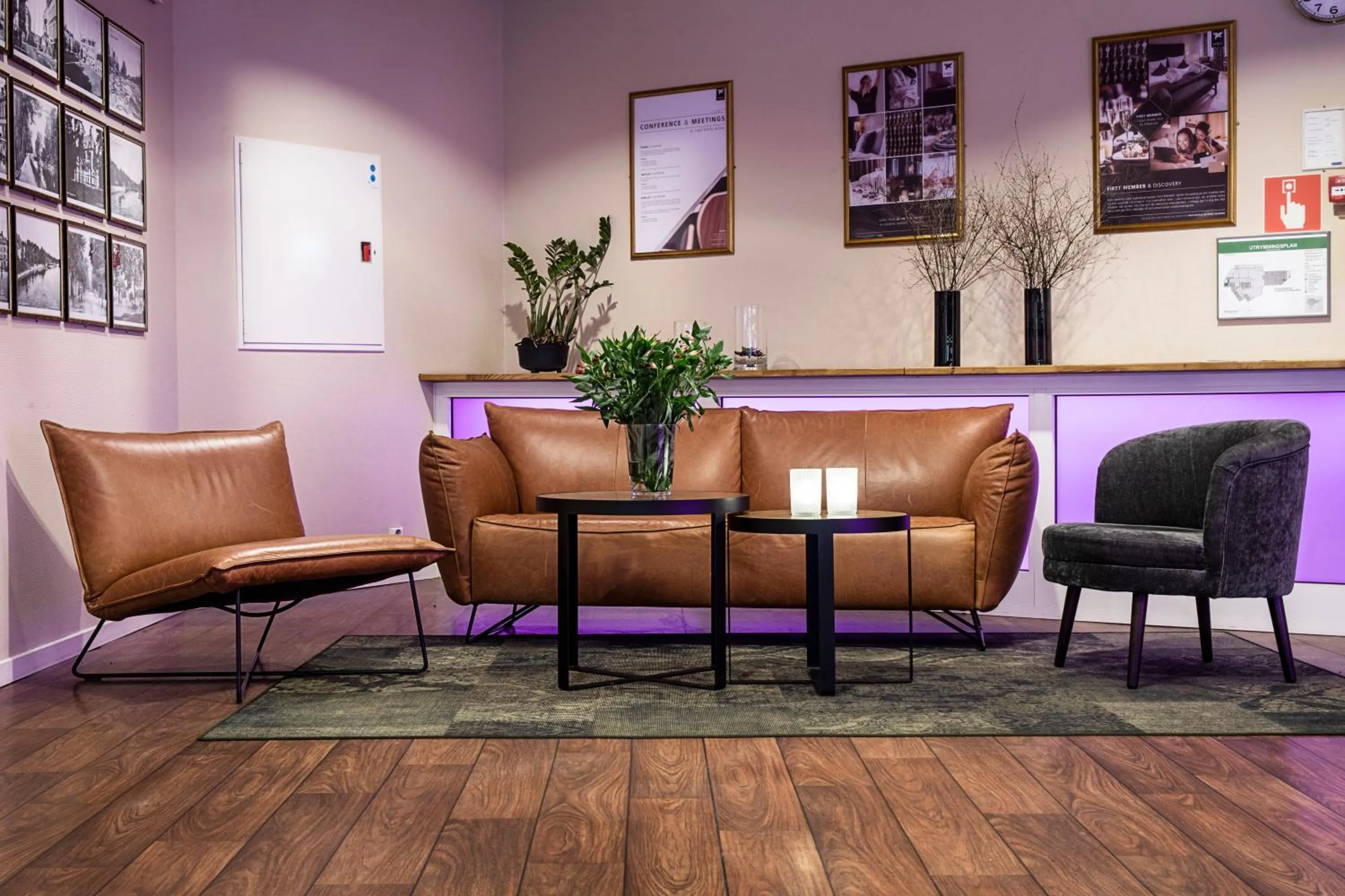 Lobby or reception in First Hotel Royal