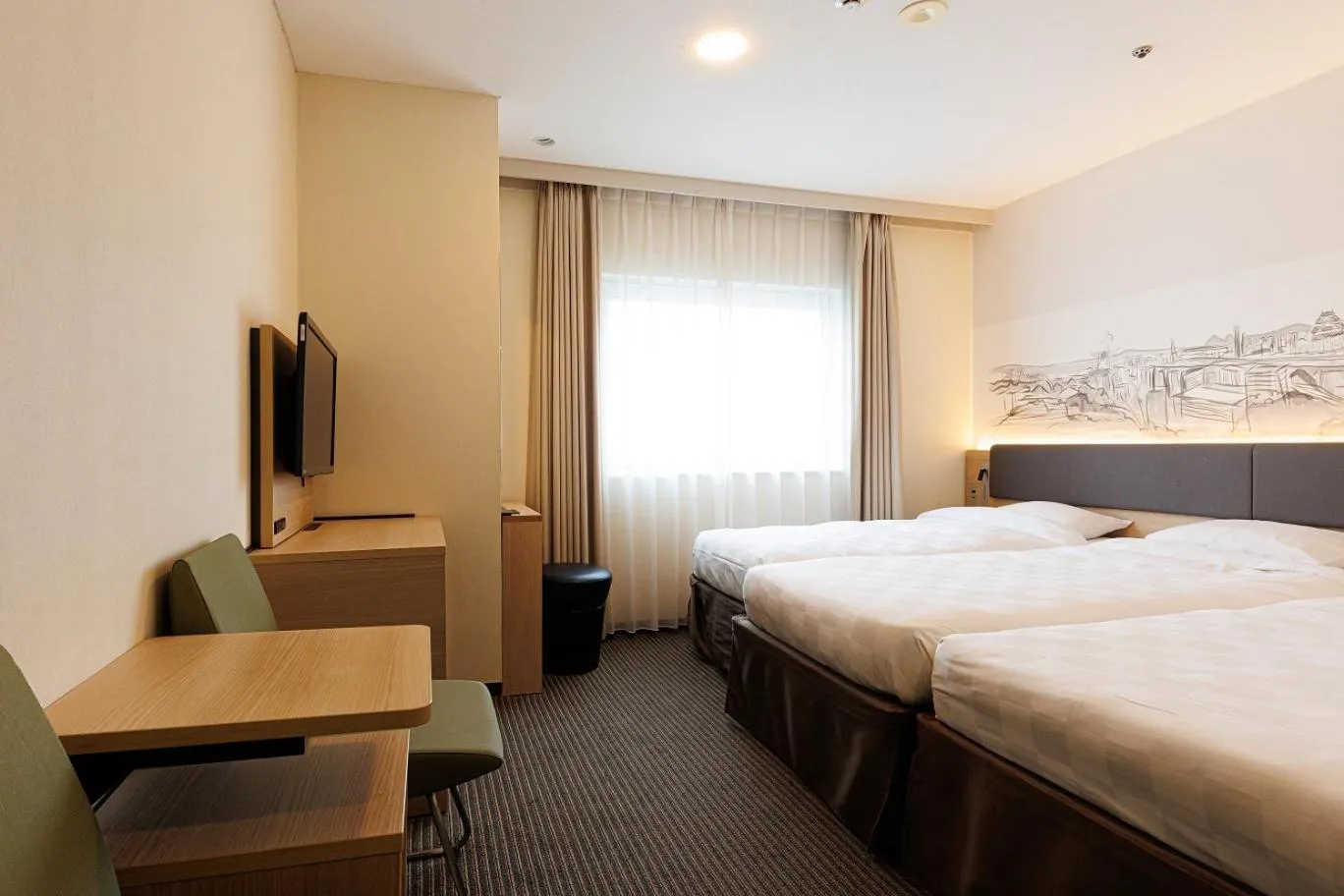 Bedroom, Bed in Shin Osaka Esaka Tokyu REI Hotel