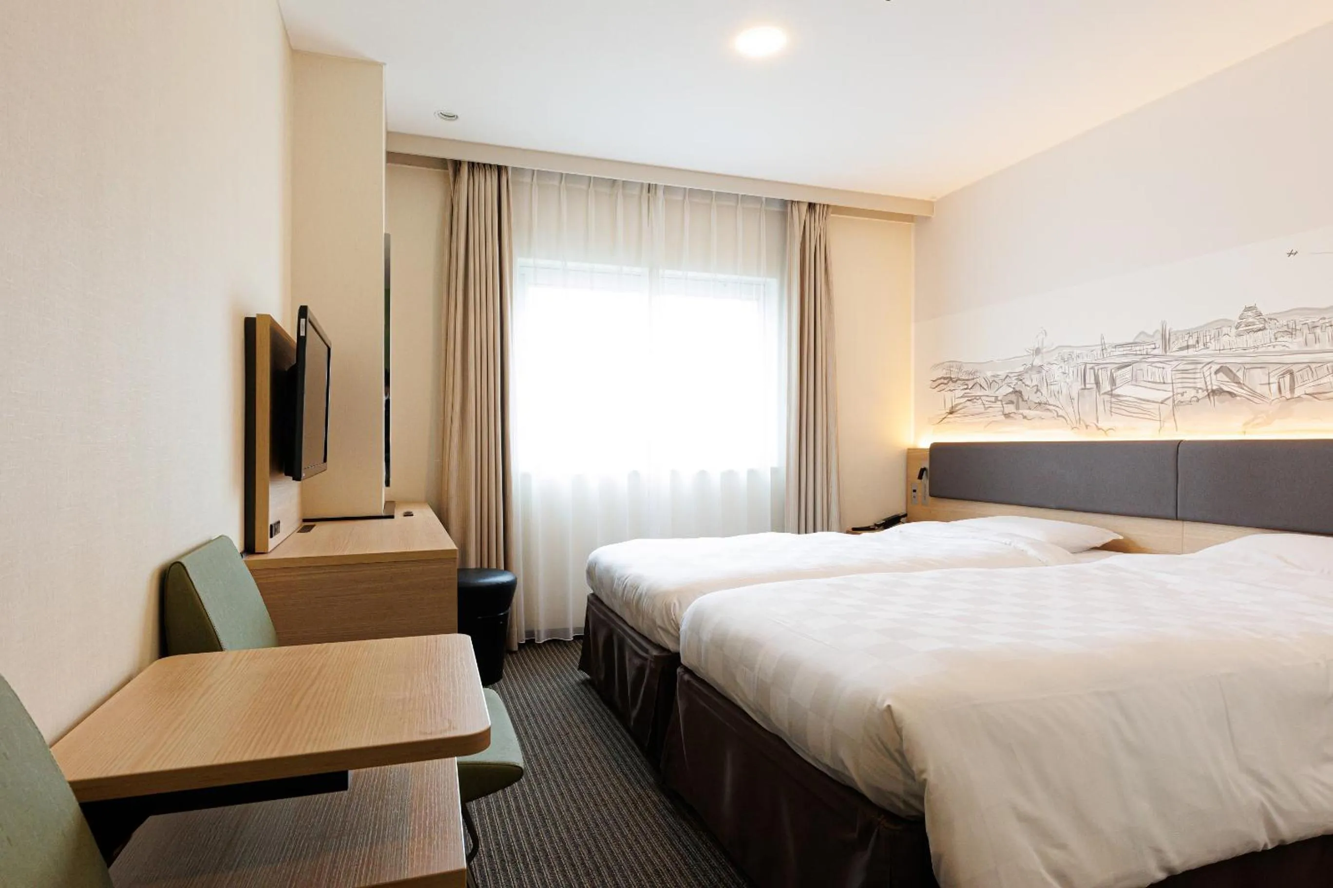 Bedroom, Bed in Shin Osaka Esaka Tokyu REI Hotel