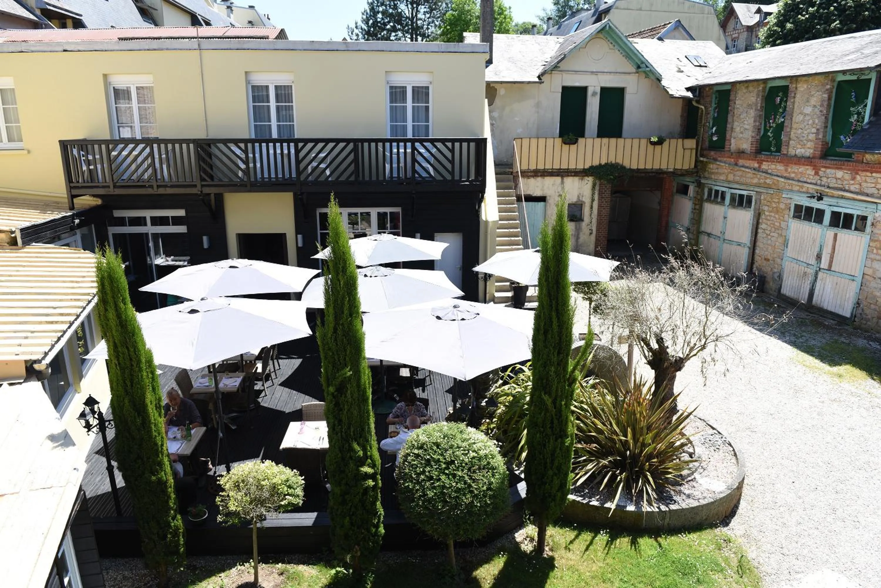 Balcony/Terrace in Hôtel Normandie Spa
