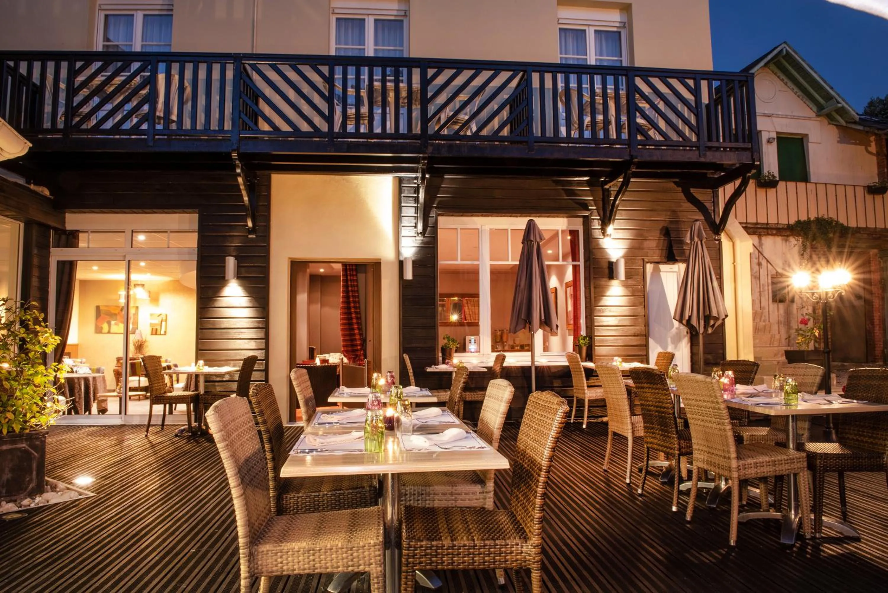 Balcony/Terrace in Hôtel Normandie Spa
