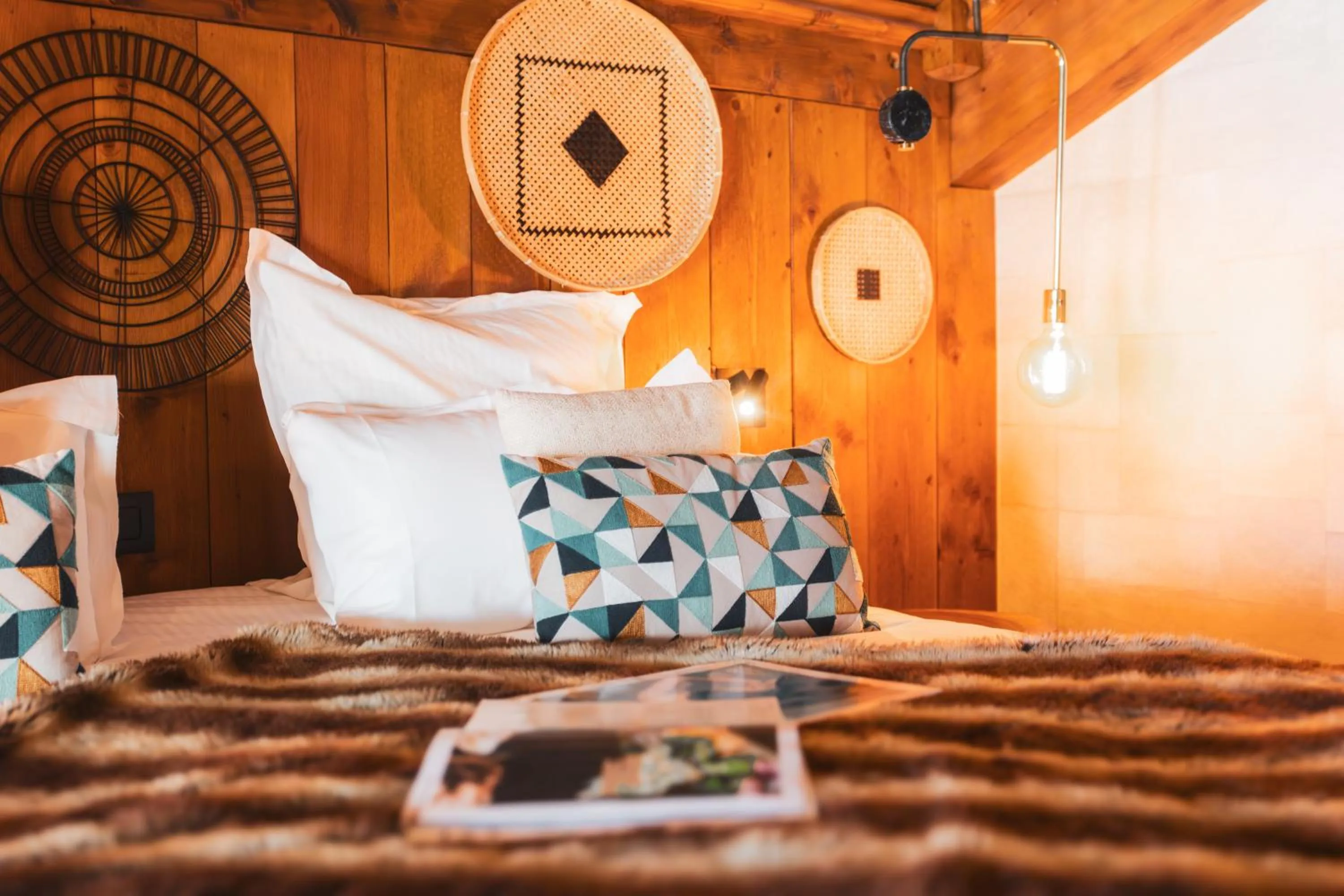 Bedroom, Bed in Hôtel Village Montana by Les Etincelles