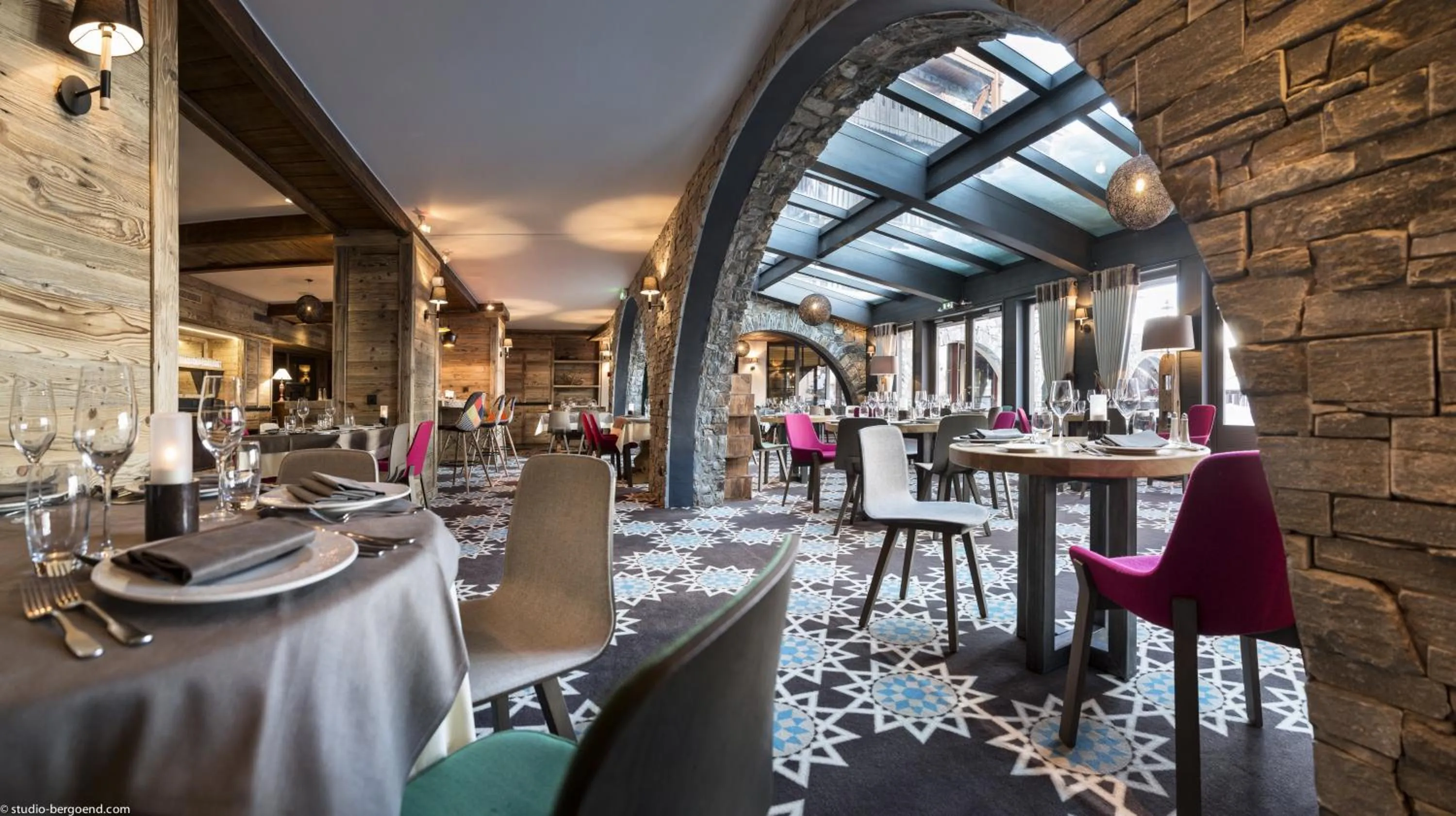 Restaurant/places to eat in Hôtel Village Montana by Les Etincelles