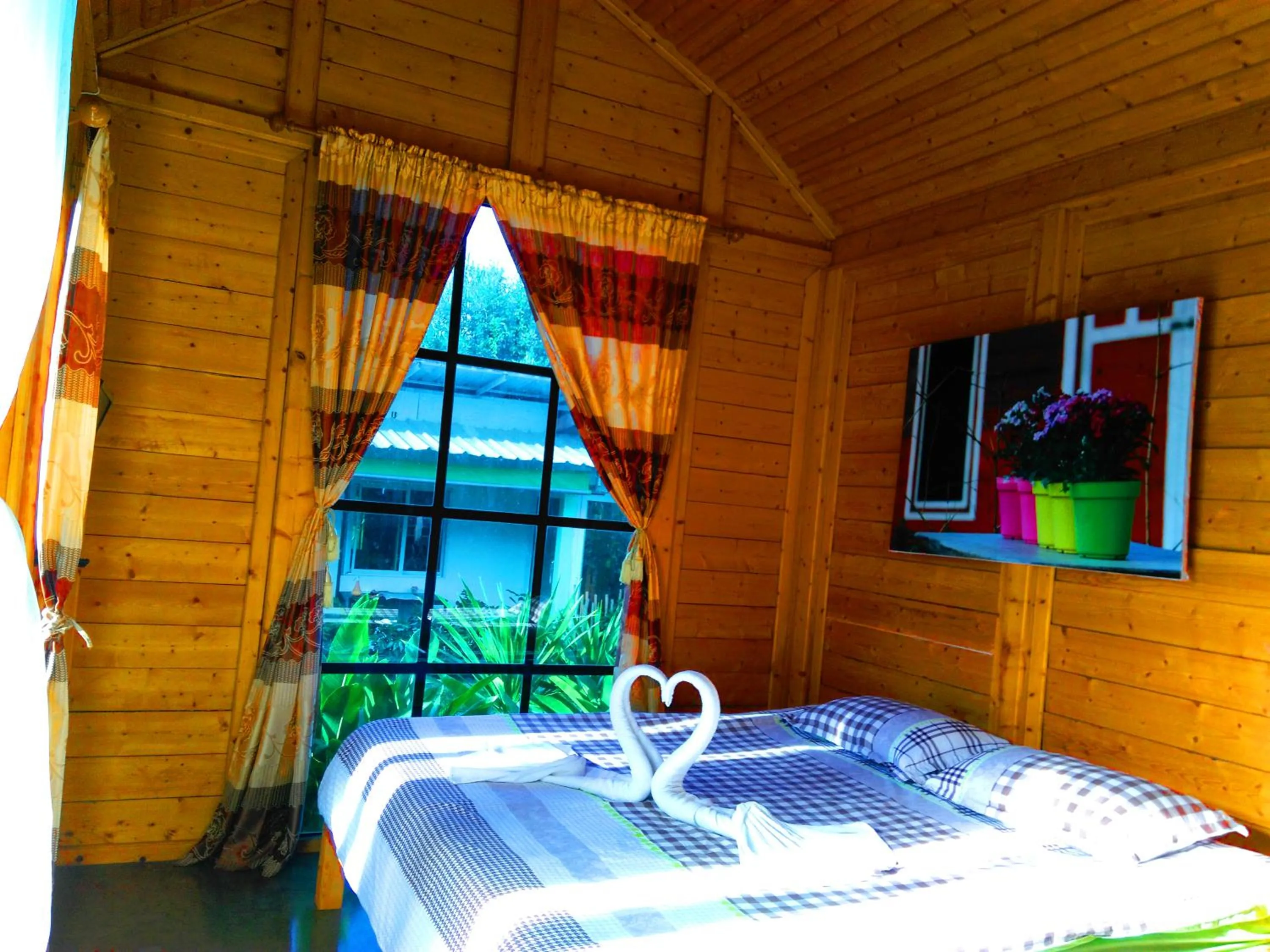 Bed in Saengcha Farm Resort