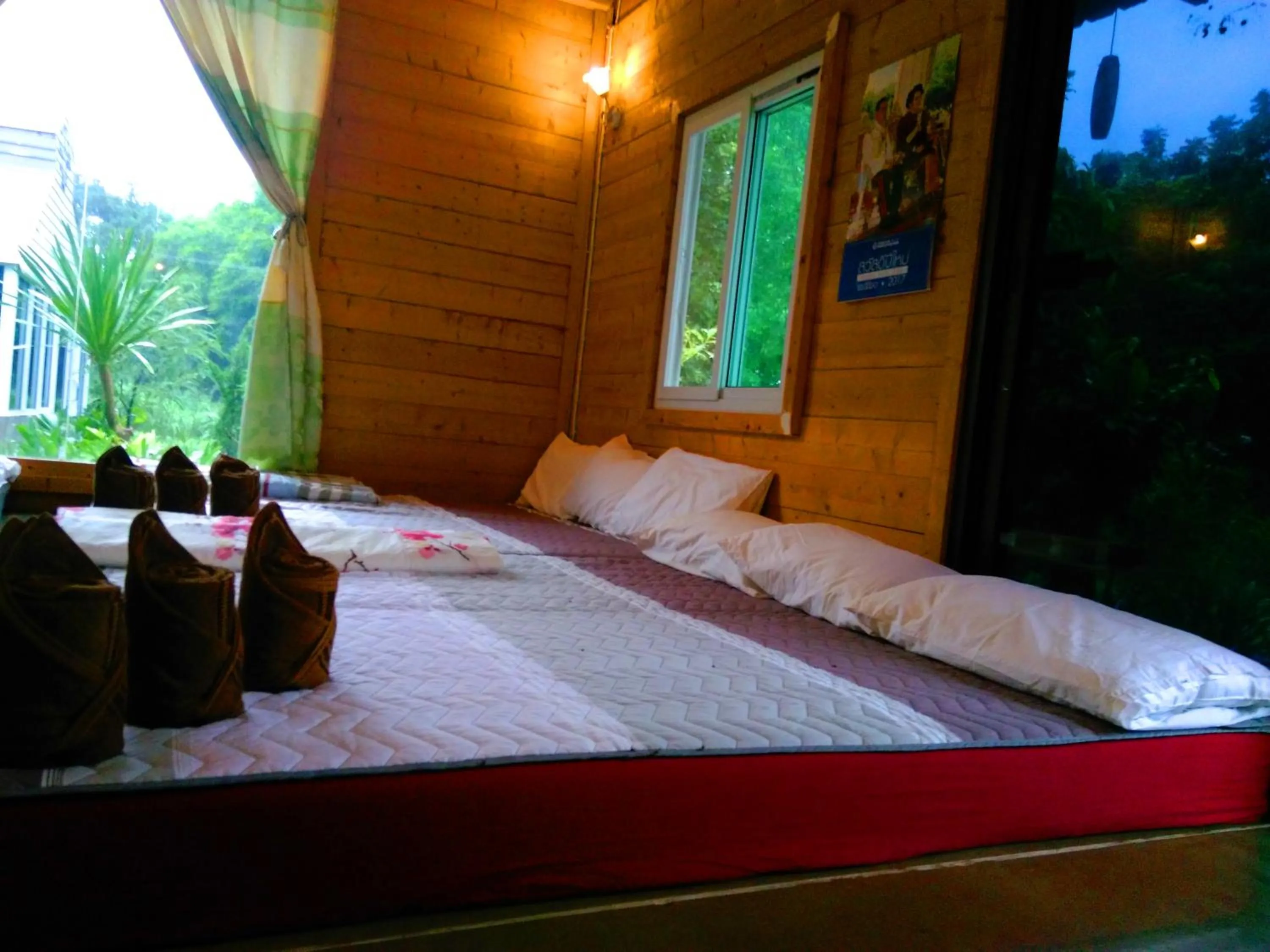 Bed in Saengcha Farm Resort