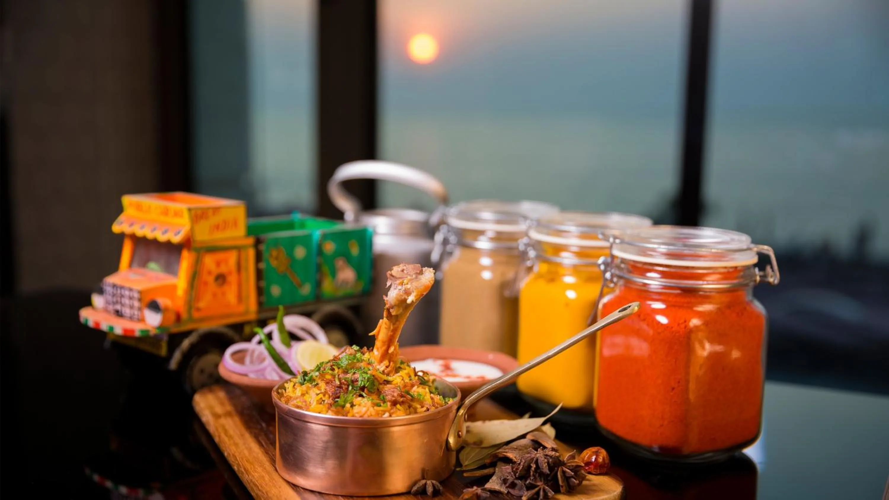Restaurant/places to eat in InterContinental Marine Drive Mumbai by IHG