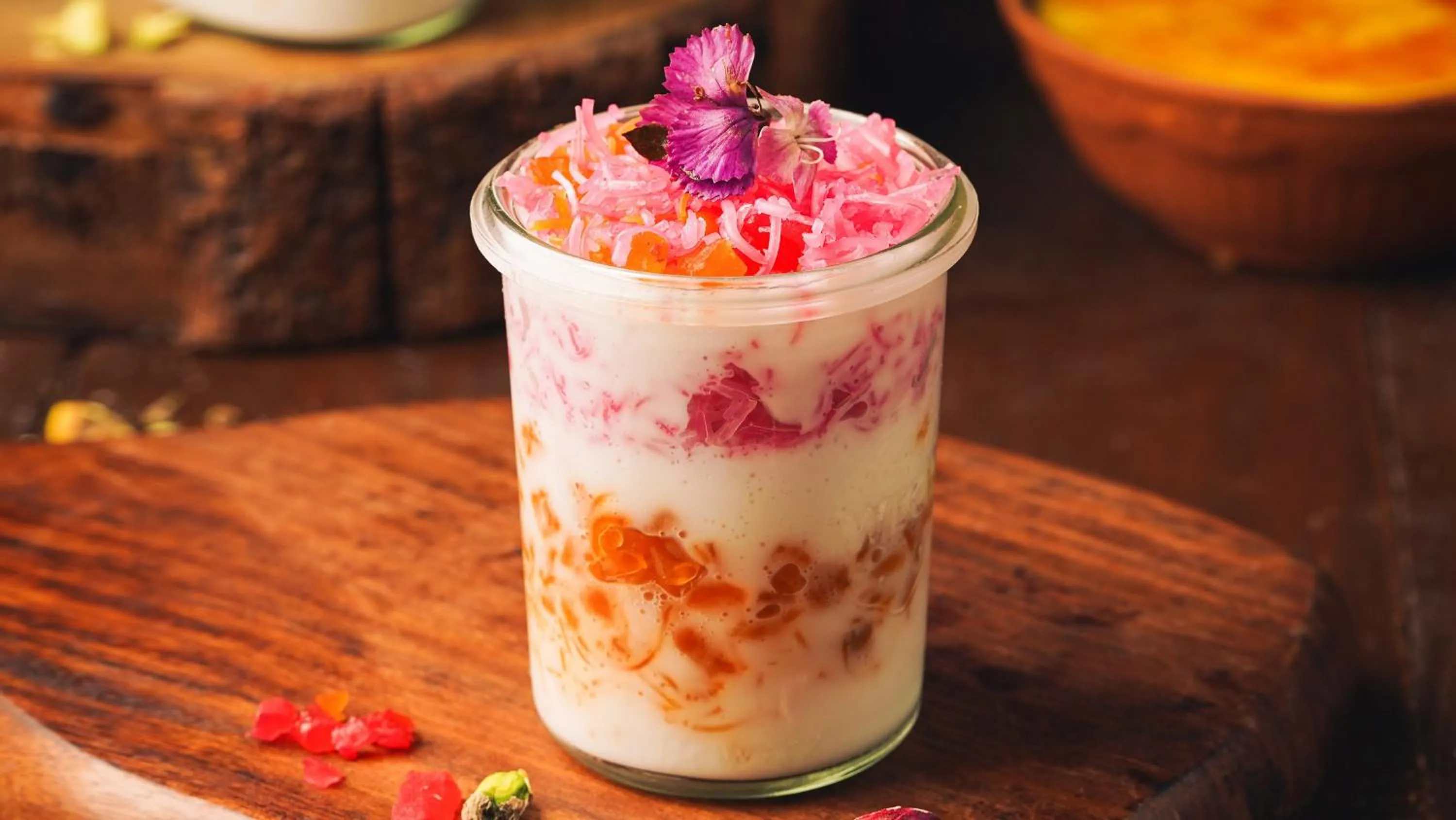 Restaurant/places to eat in InterContinental Marine Drive Mumbai by IHG