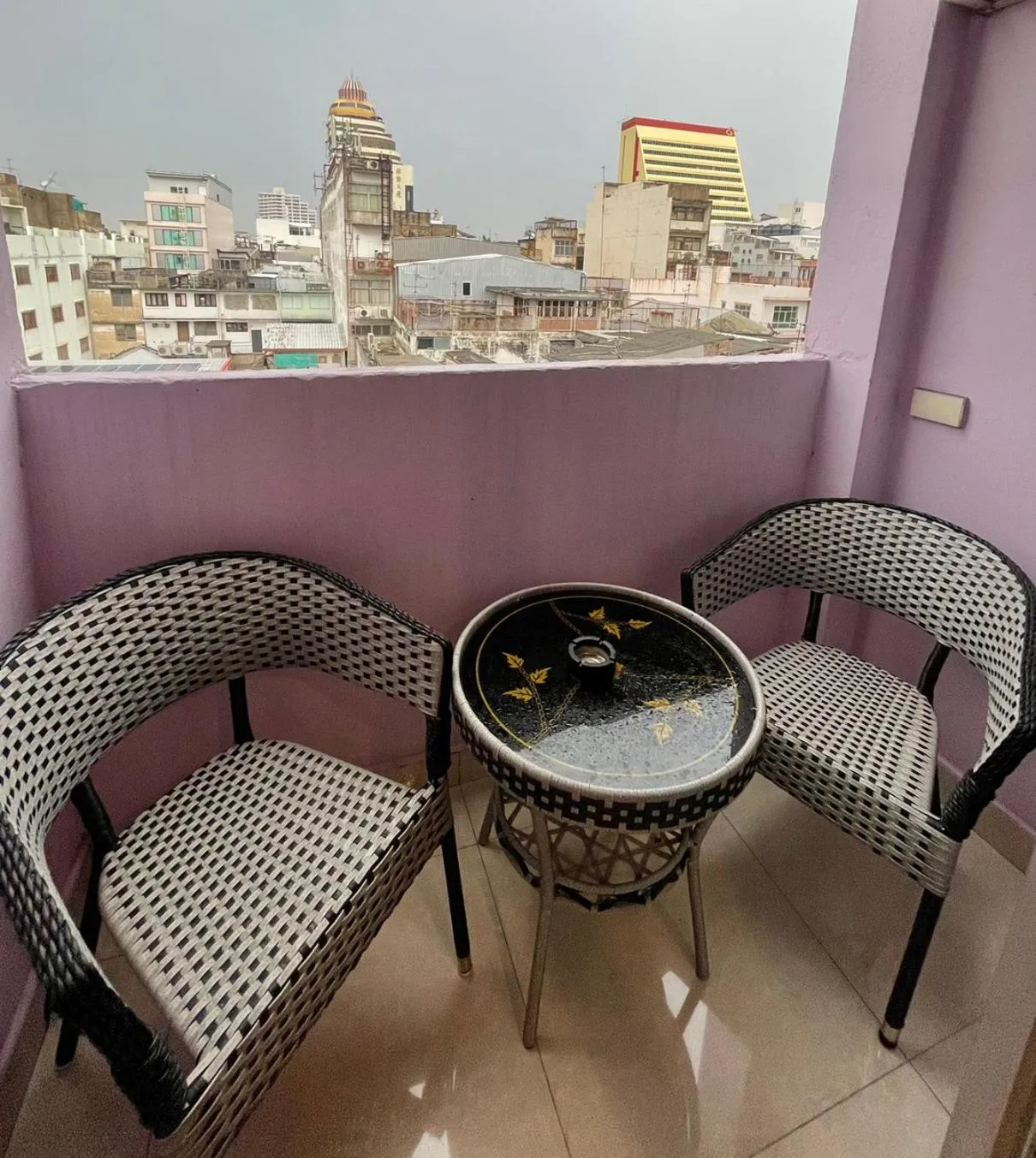 Balcony/Terrace in Sampheng Apartment