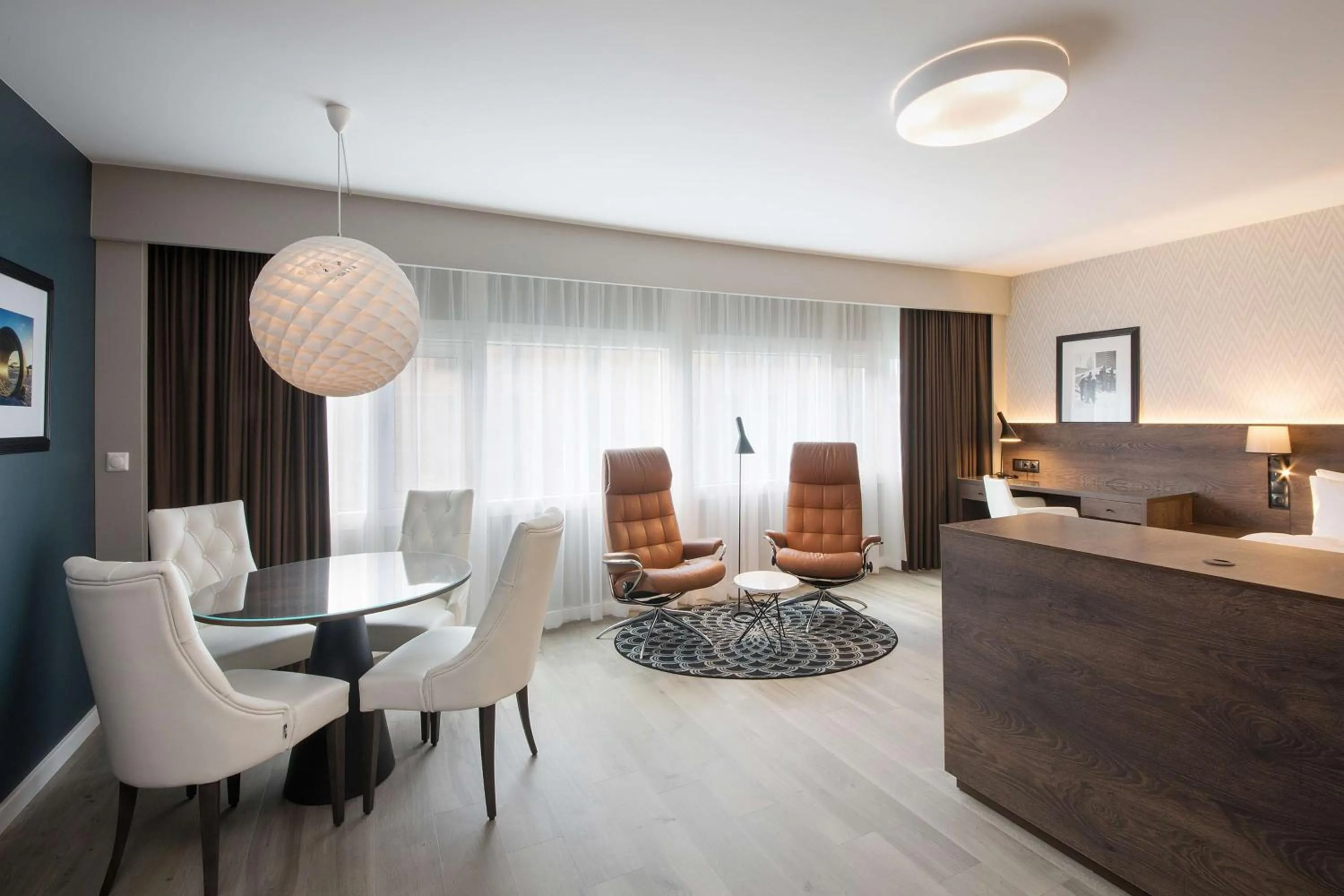 Living room in Radisson Blu Plaza Hotel, Oslo