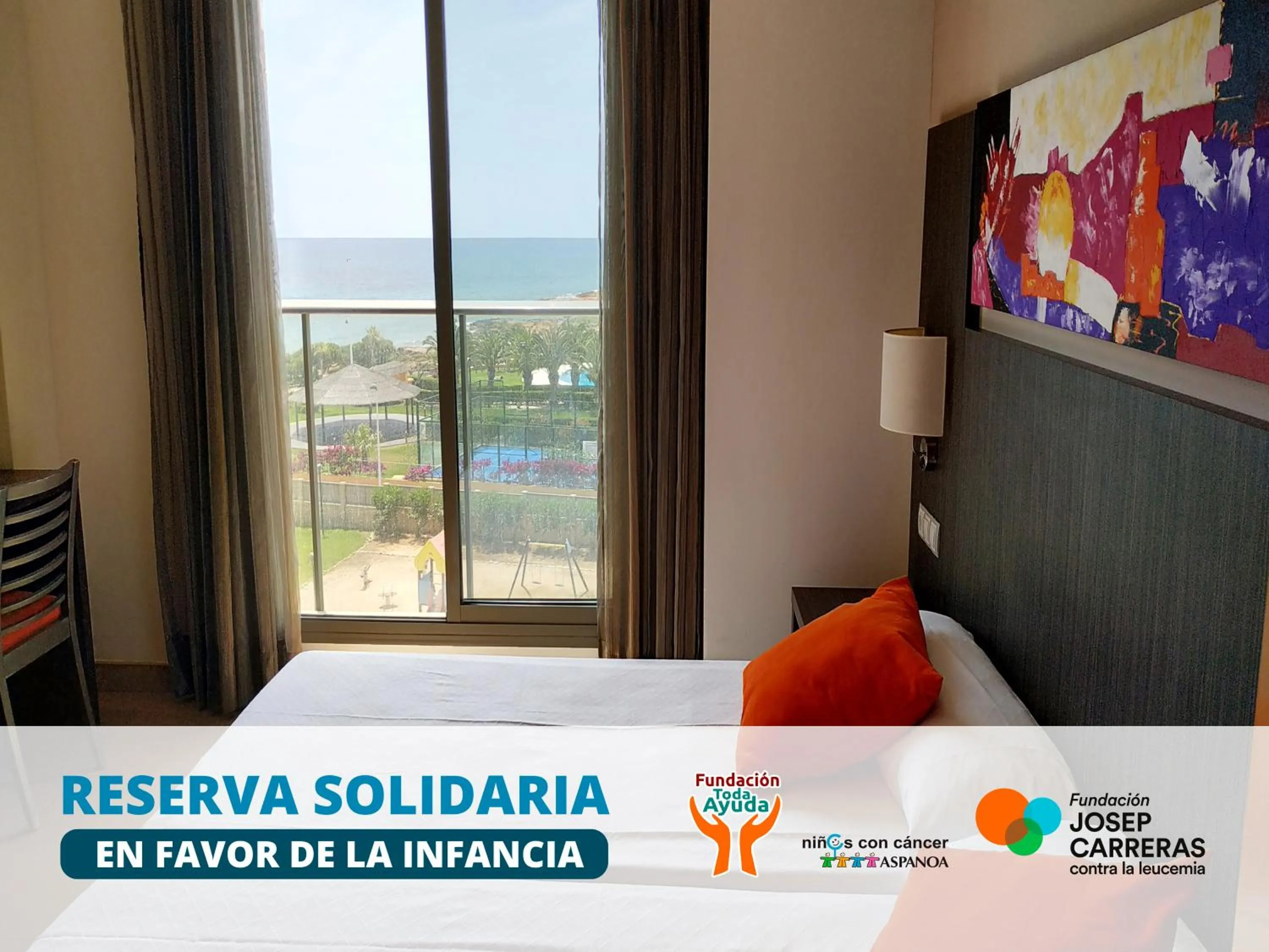 Bed in Alcocebre Suites Hotel