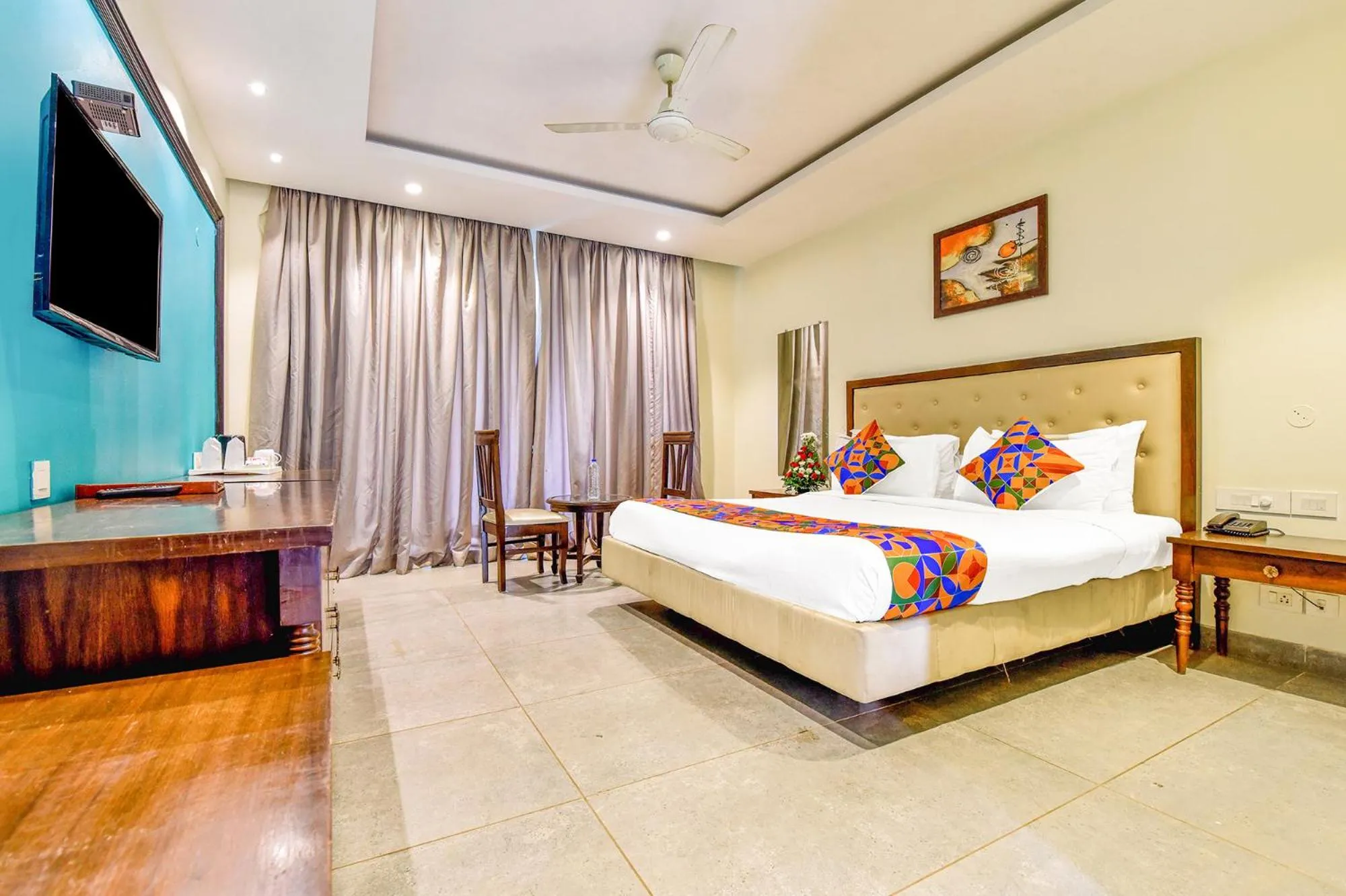 Bed in FabHotel Prime The King's Court - Nr Calangute Beach