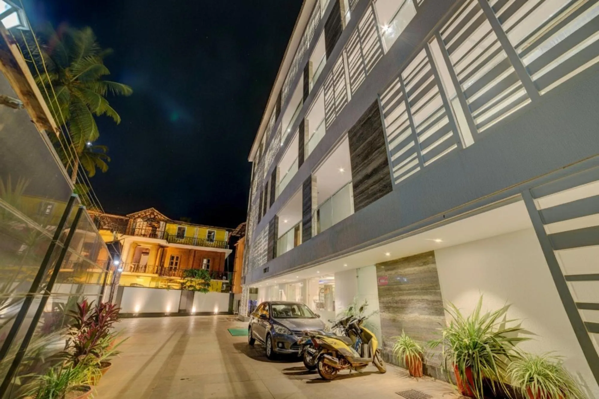 Parking in FabHotel Prime The King's Court - Nr Calangute Beach