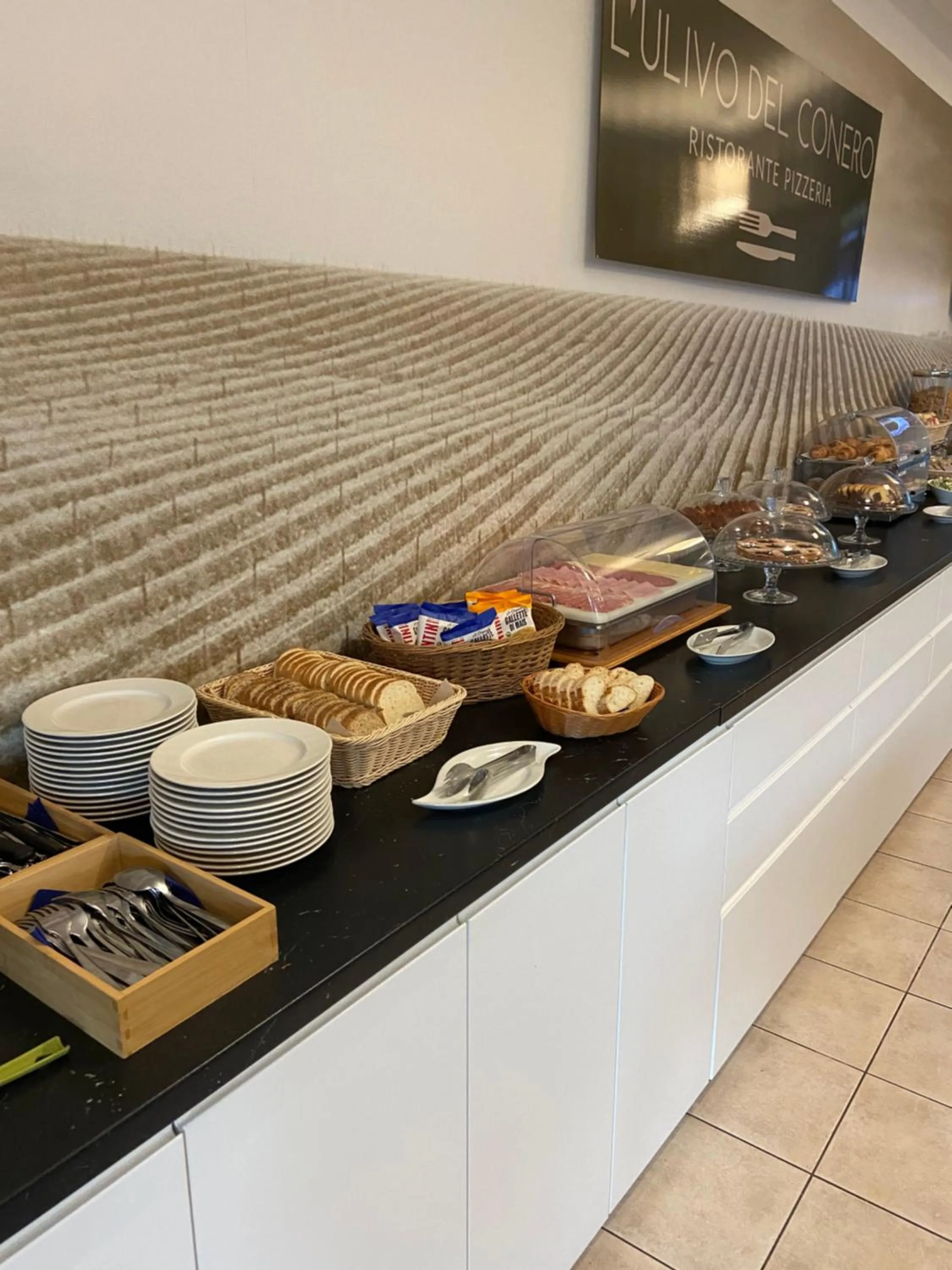 Food and drinks in Hotel Palace del Conero