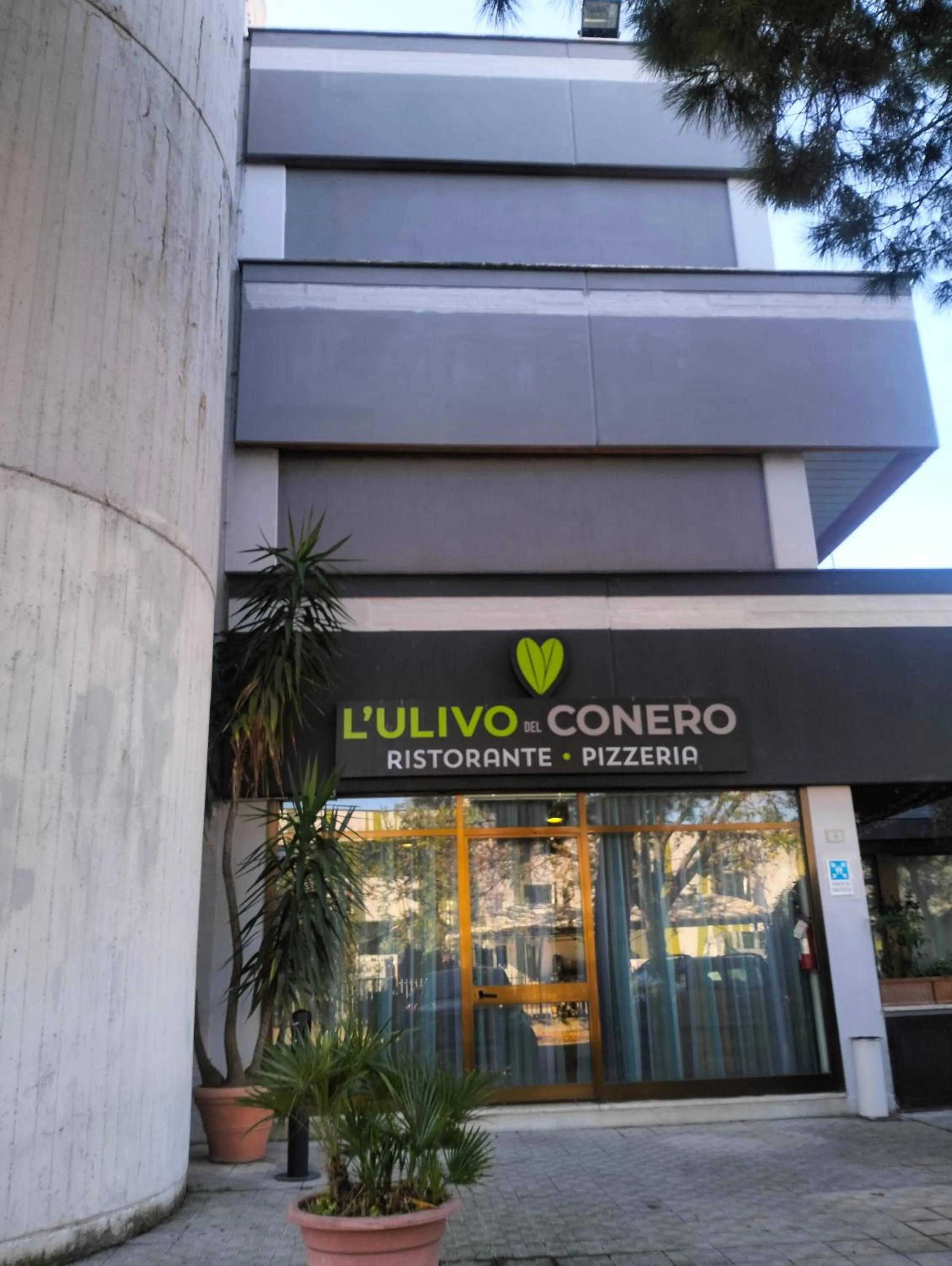 Property building in Hotel Palace del Conero