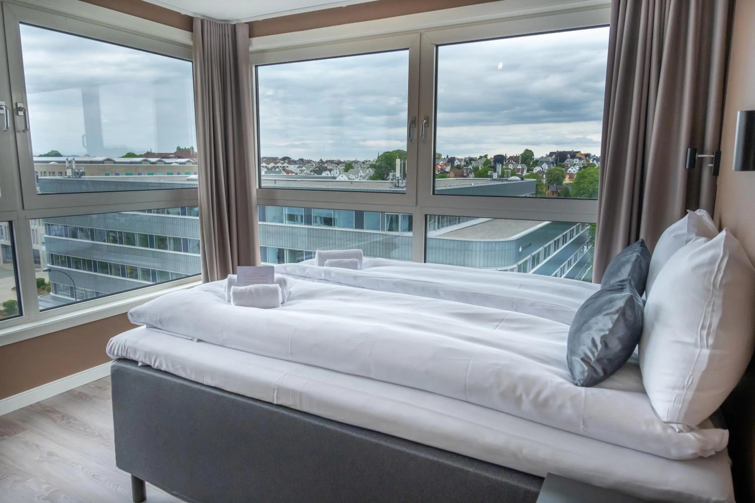 Bedroom, Bed in Bjørvika Apartments - Sirkus Renaa