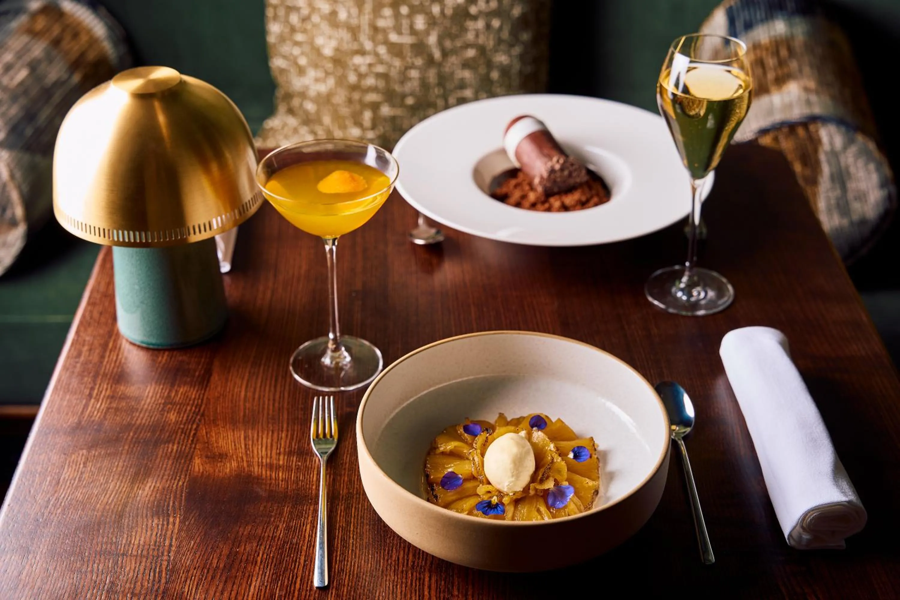 Restaurant/places to eat in Montcalm Mayfair Townhouse