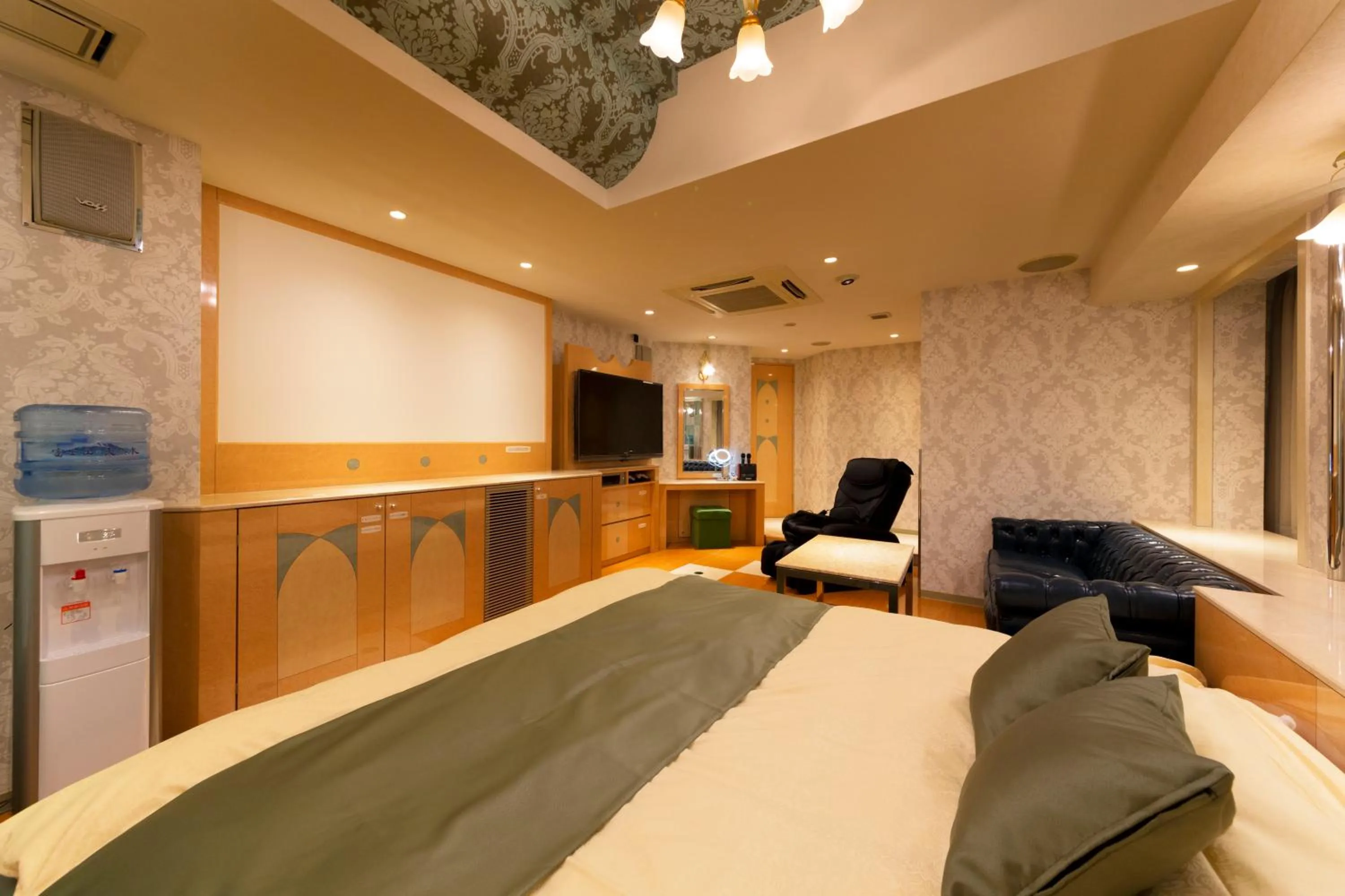 Bed in Hotel Luna Ikeda (Adult Only)
