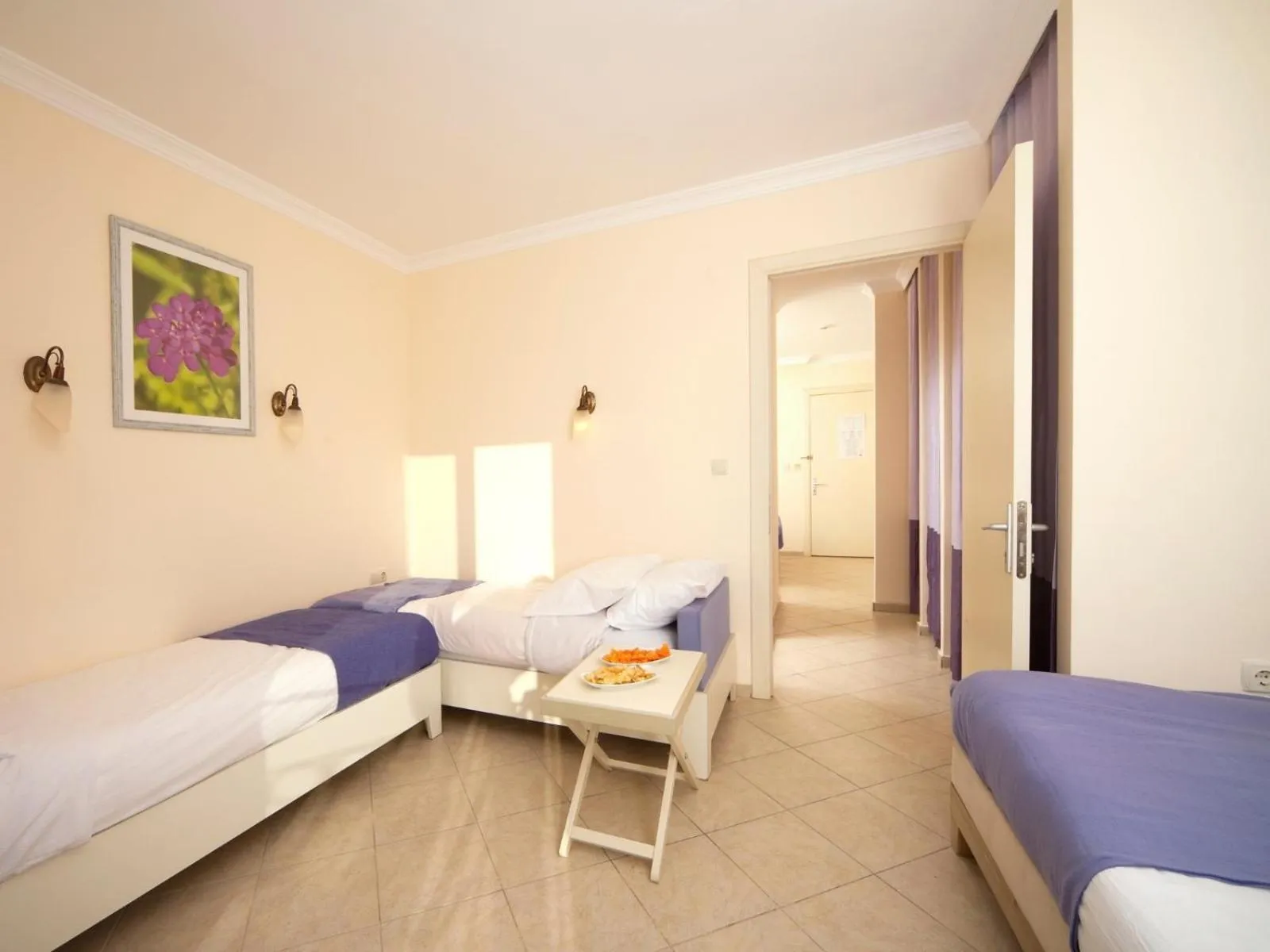 Photo of the whole room in Club Resort Atlantis