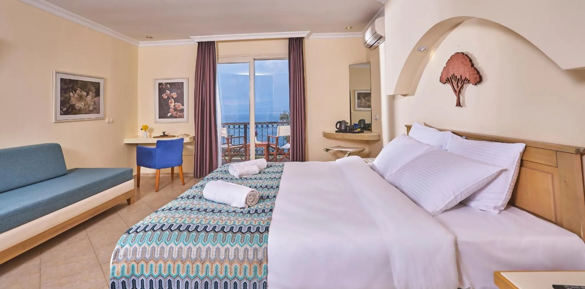 Photo of the whole room in Club Resort Atlantis