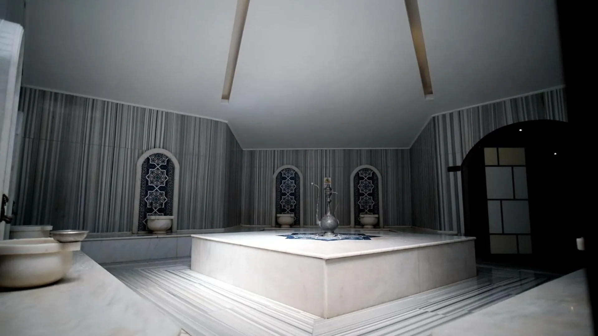 Public Bath in Club Resort Atlantis