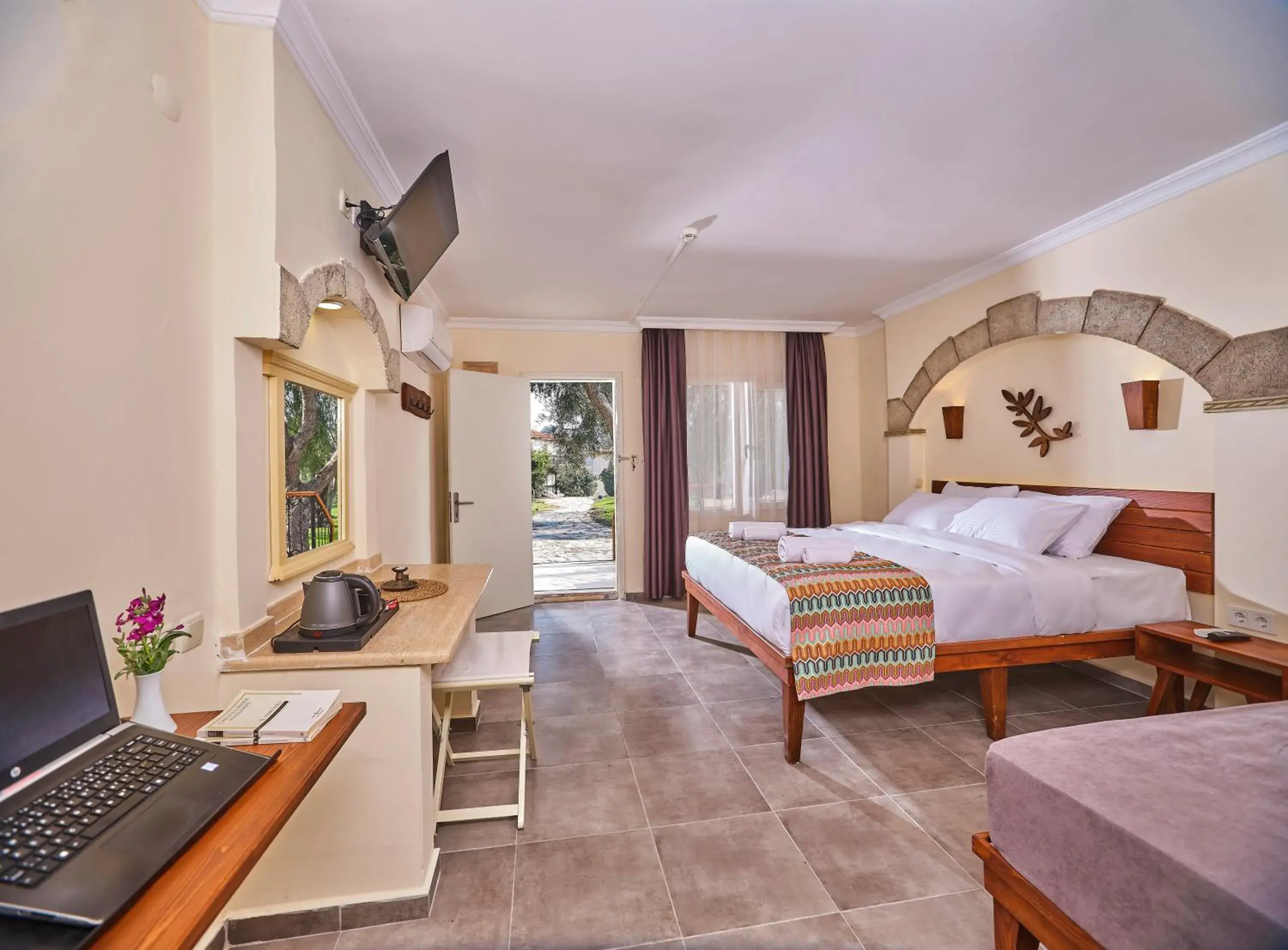 Superior Triple Room in Club Resort Atlantis Superior Triple Room in Club Resort Atlantis