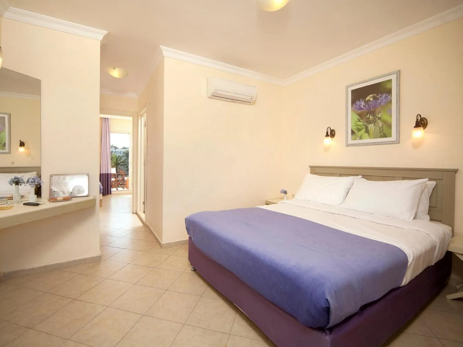 Bedroom in Club Resort Atlantis