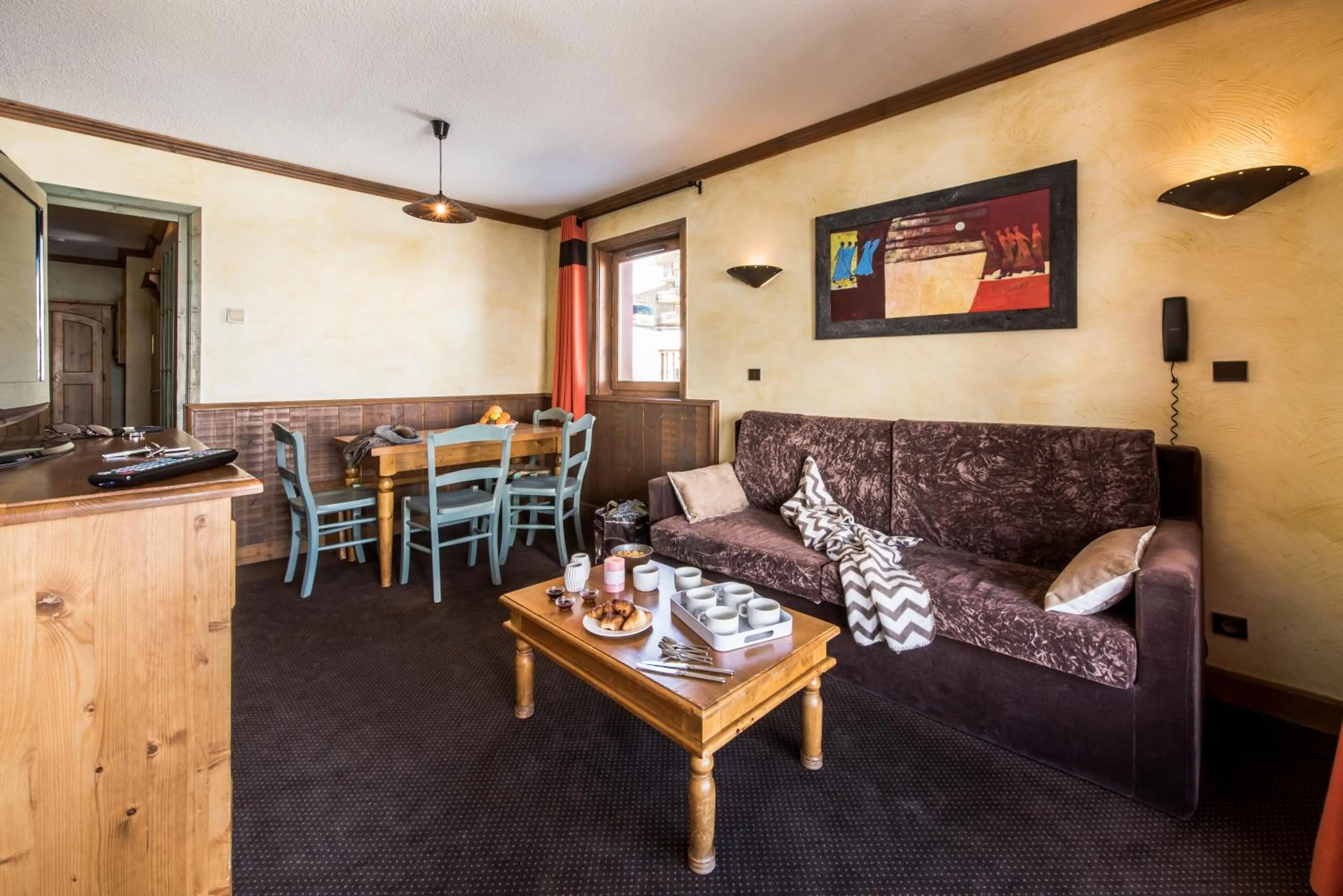 Living room in Résidences Village Montana by Les Etincelles