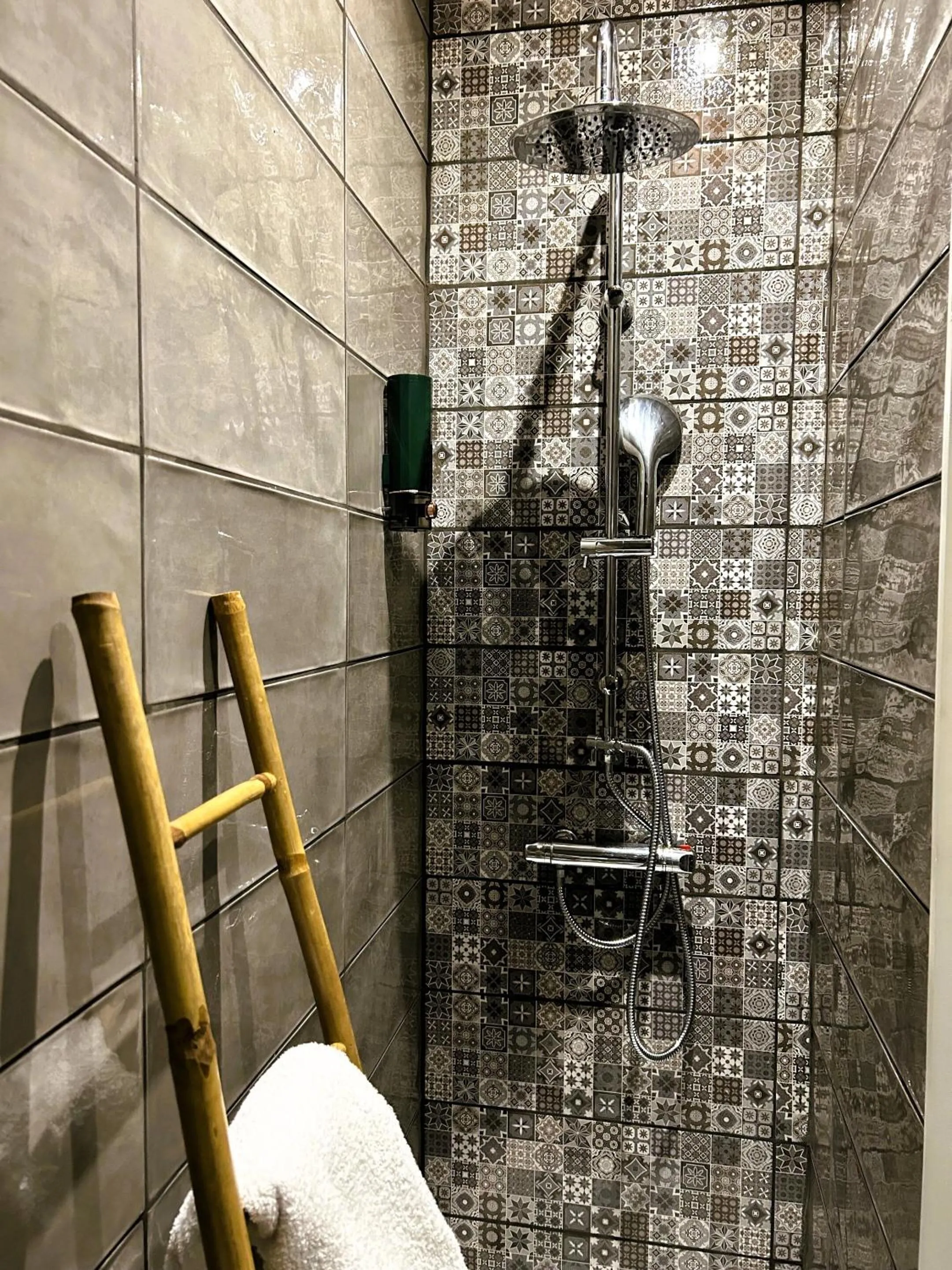 Bedroom in Gabrielle hôtel