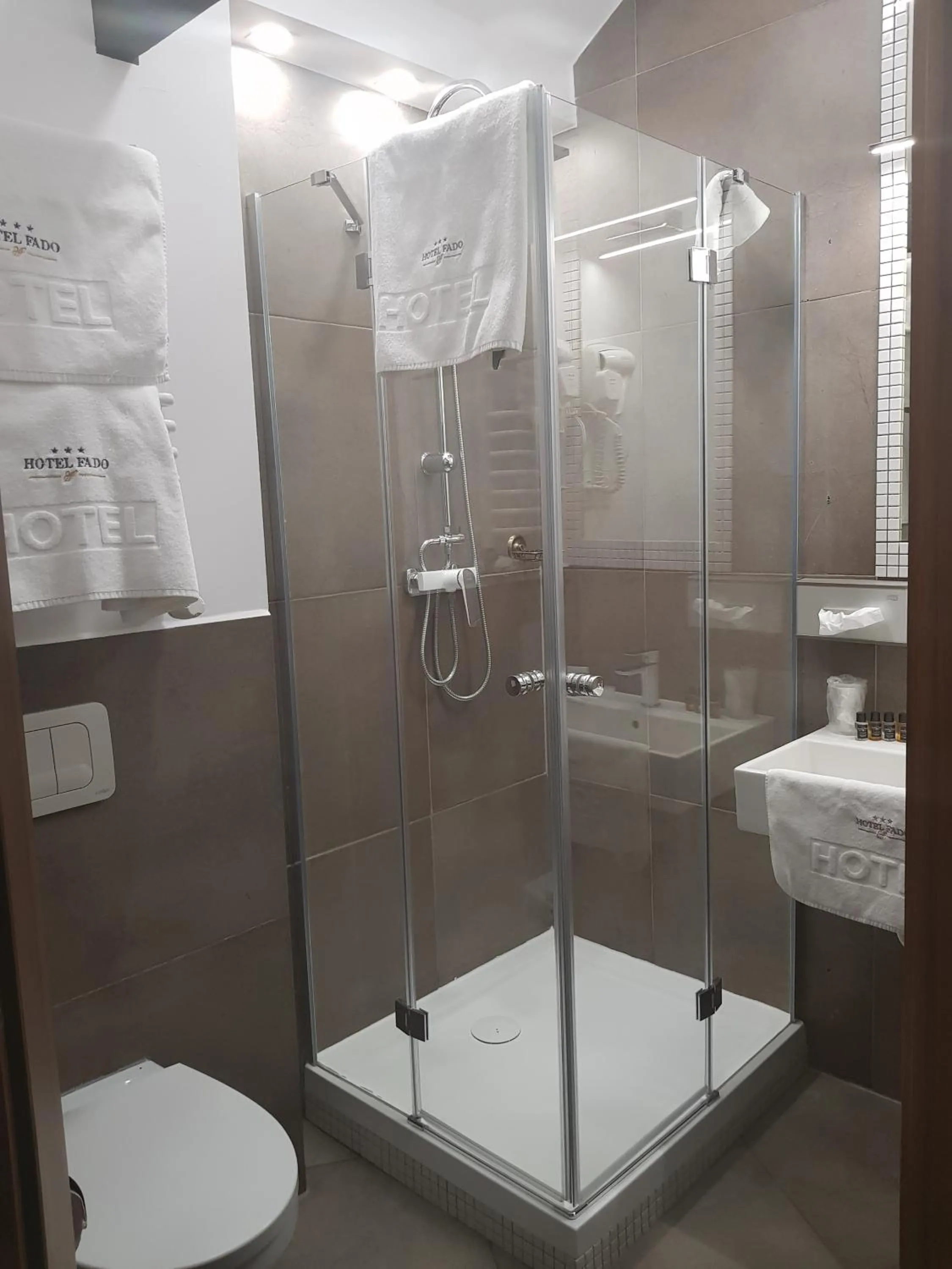 Bathroom in Hotel Fado