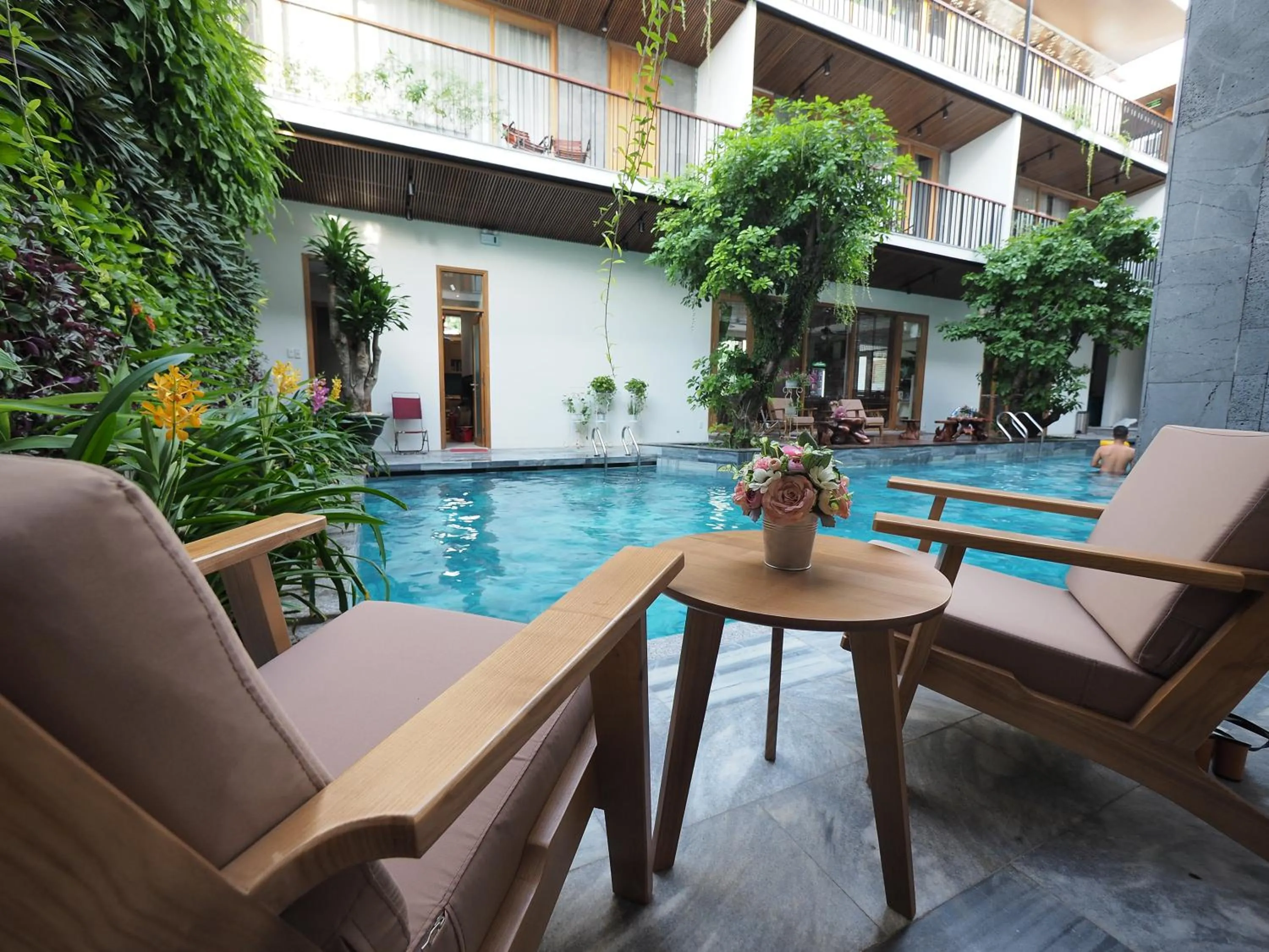 Garden view in Tam House Villa Hotel