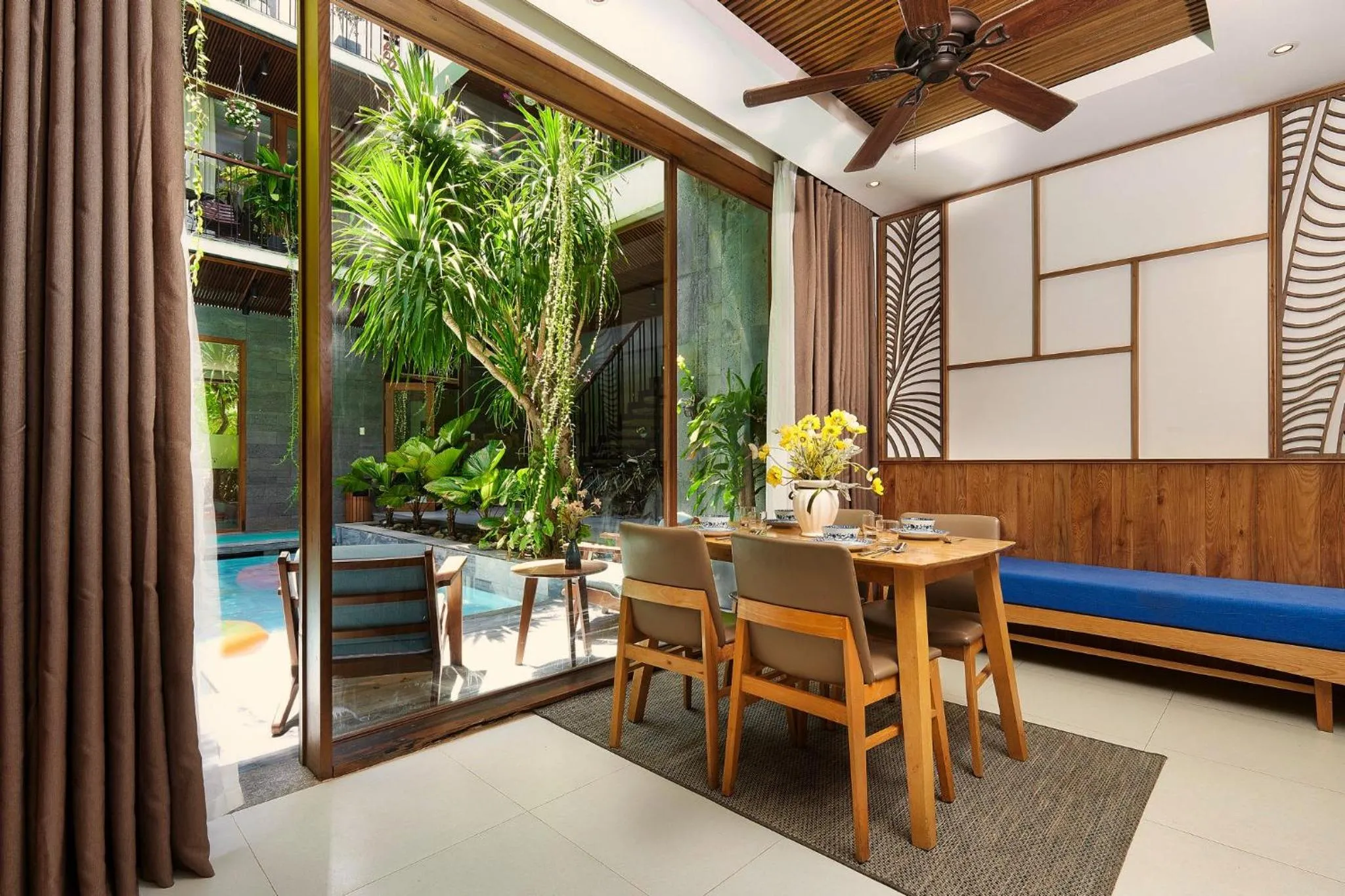 Tam House Villa Hotel