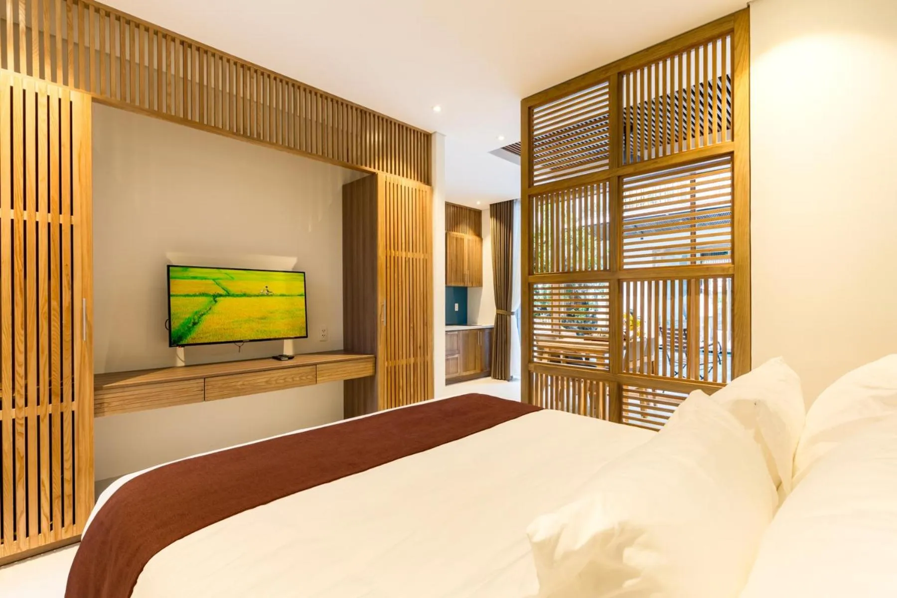 Bed in Tam House Villa Hotel