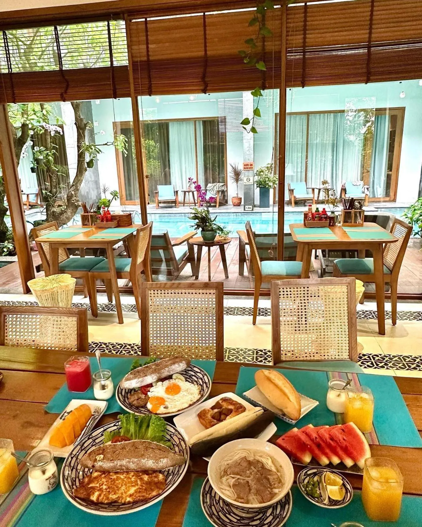 Tam House Villa Hotel