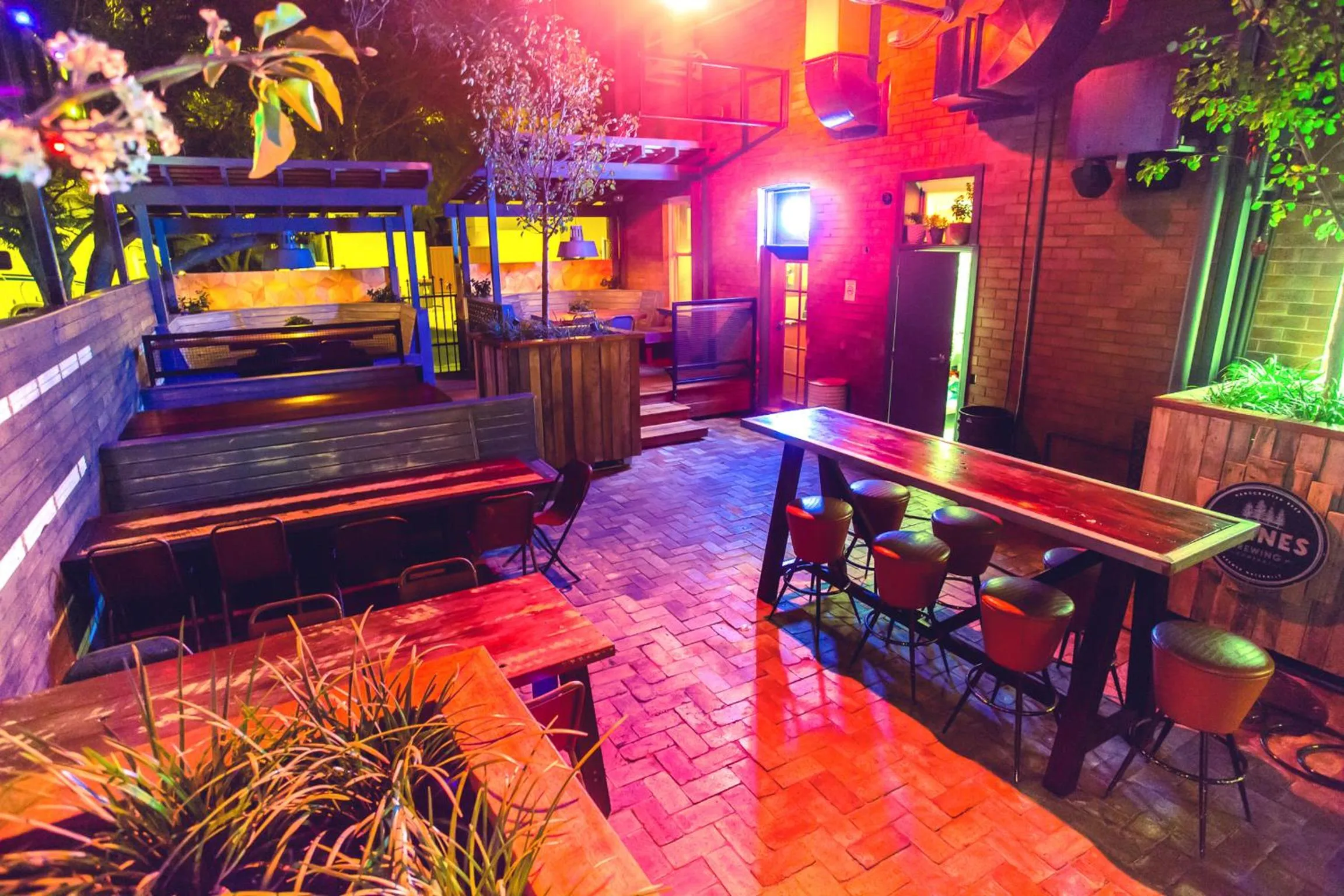 Restaurant/places to eat in The Greenroof