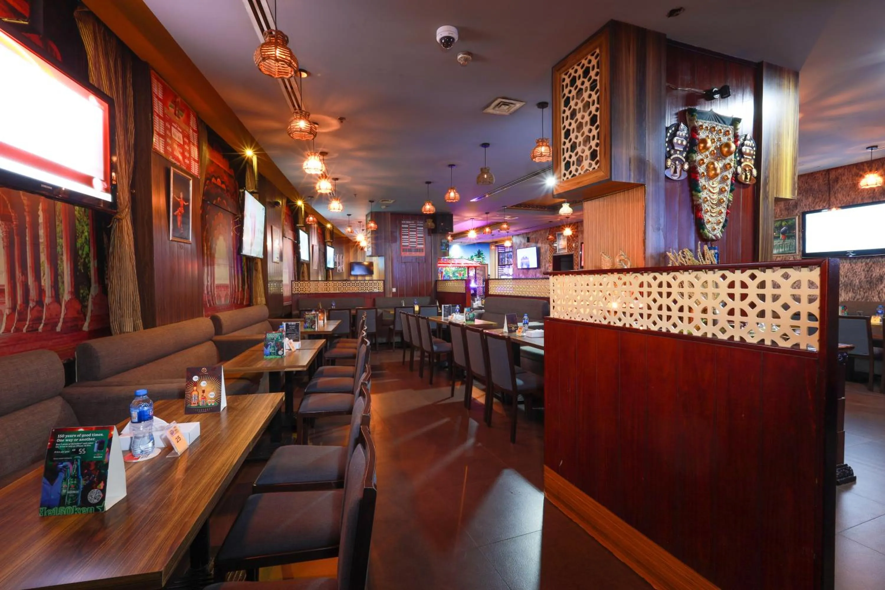 Restaurant/places to eat in Fortune Grand Hotel