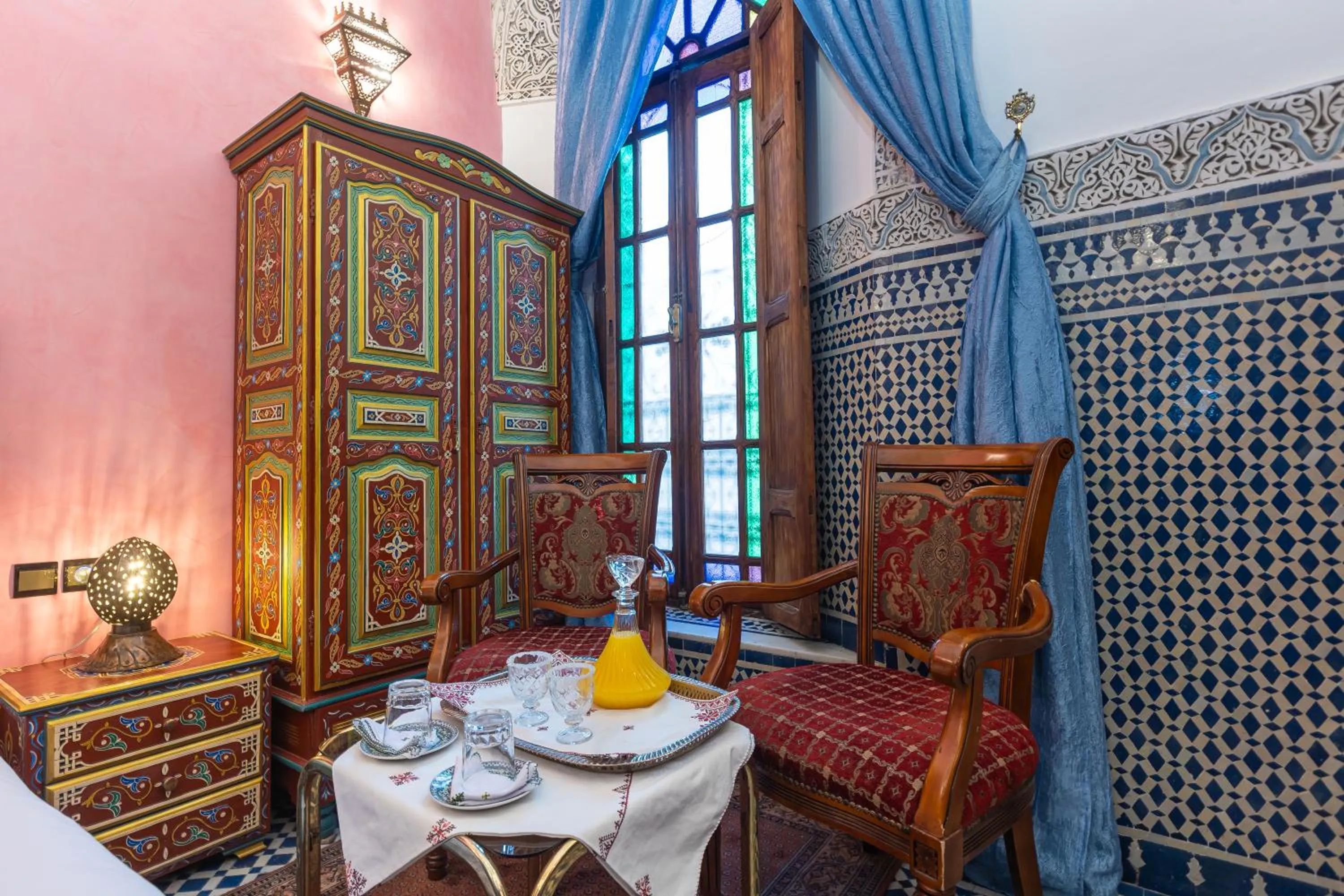 Dining area in Riad Ghita
